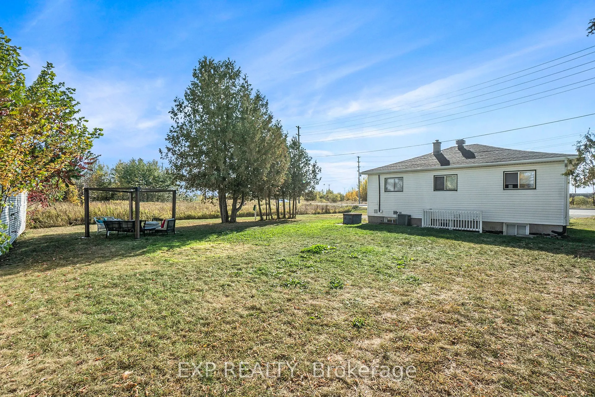 2147 Mer Bleue Road