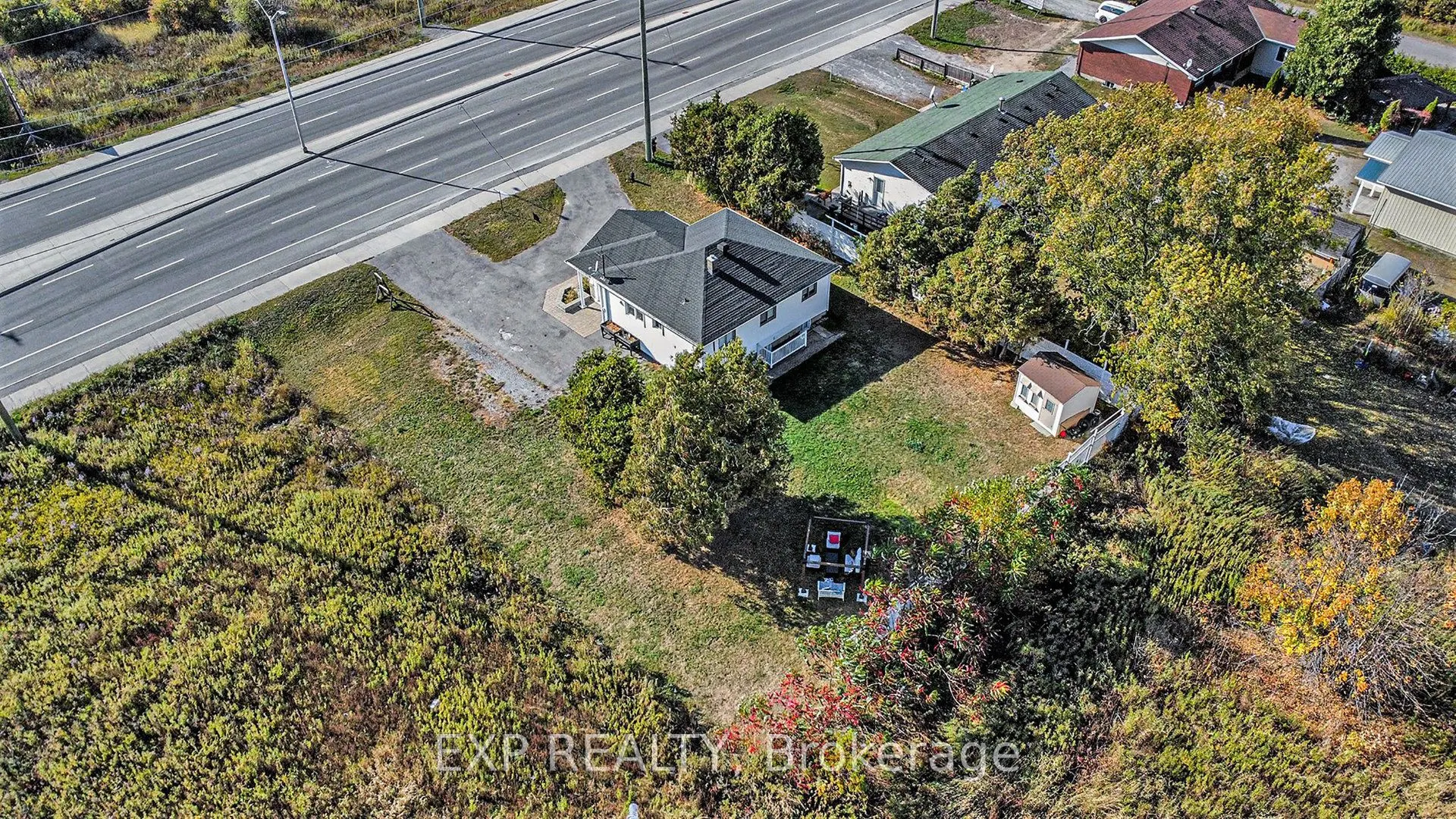 2147 Mer Bleue Road