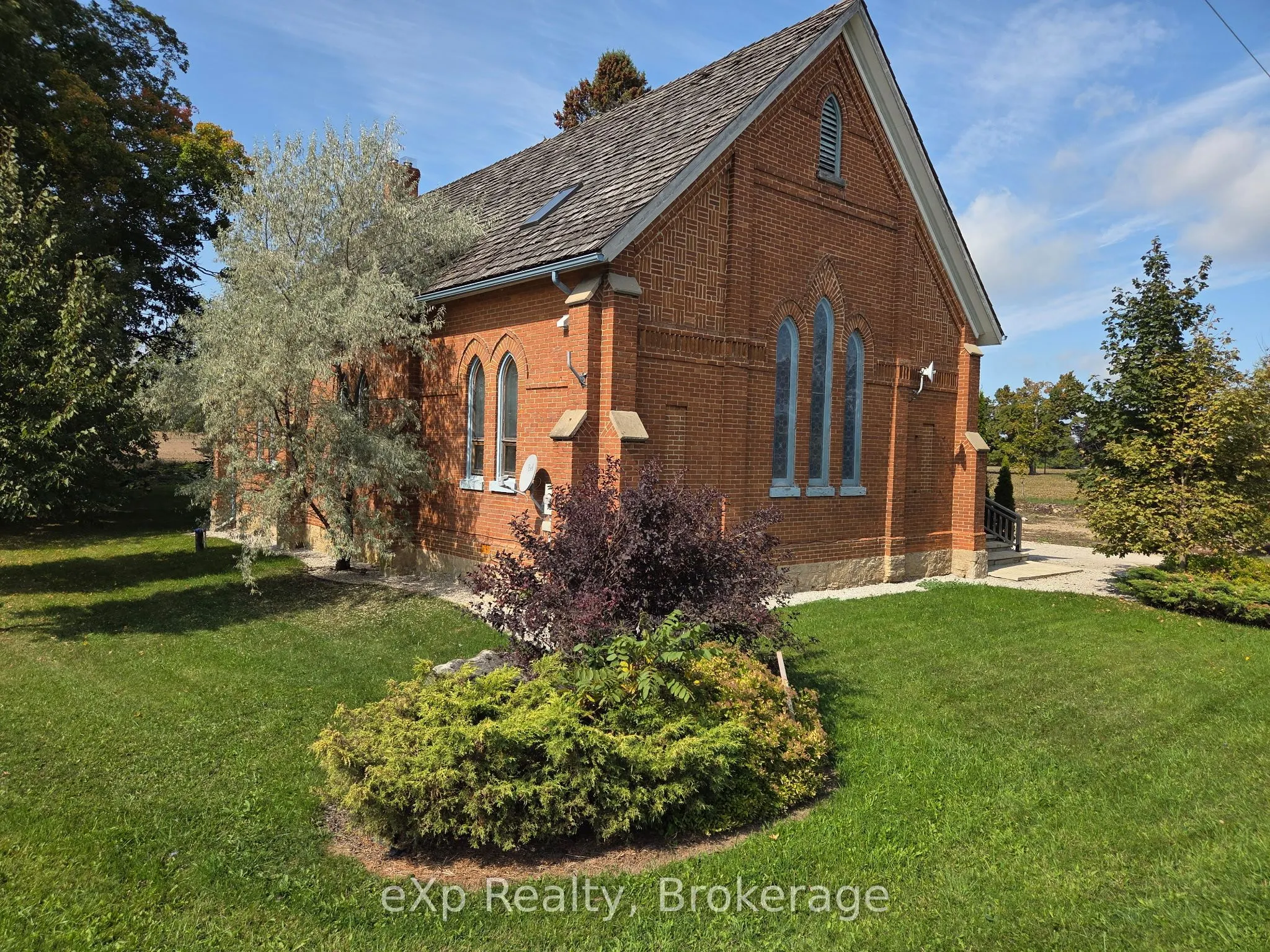 137190 Grey Road 12