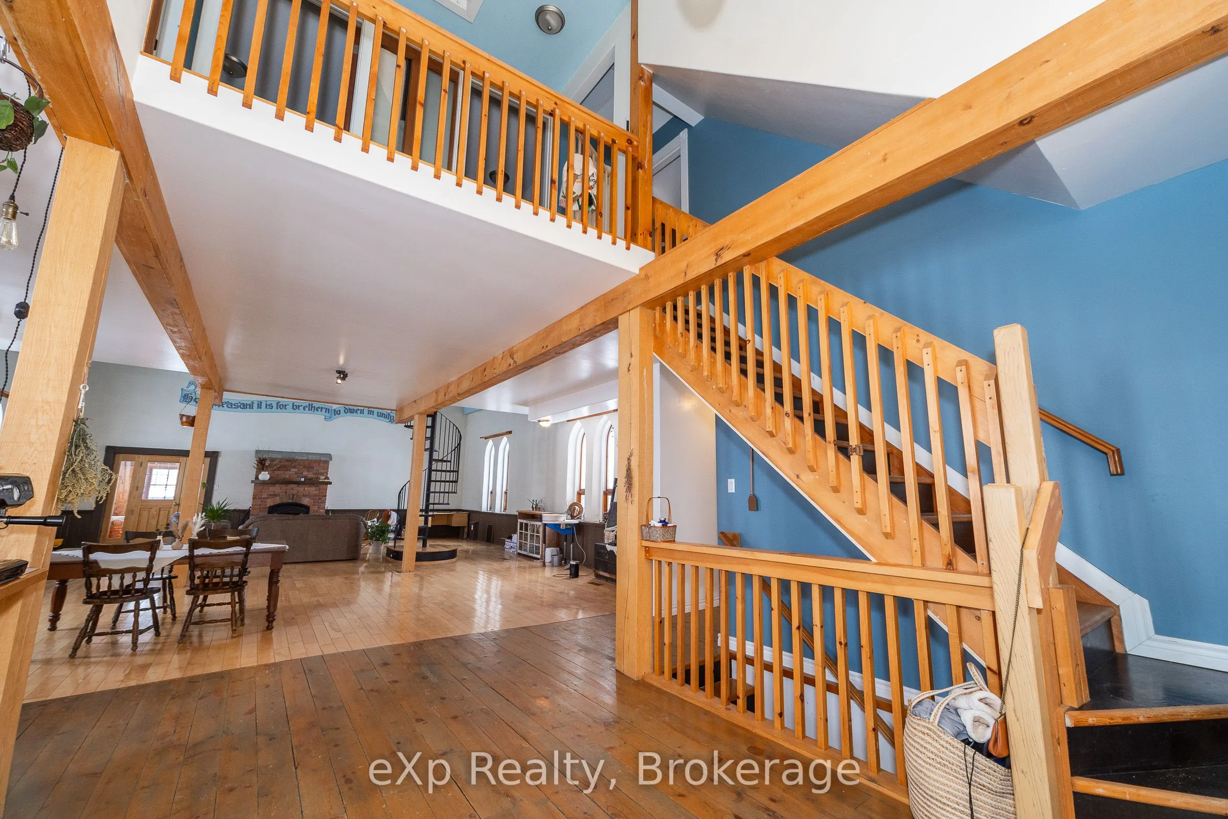 137190 Grey Road 12