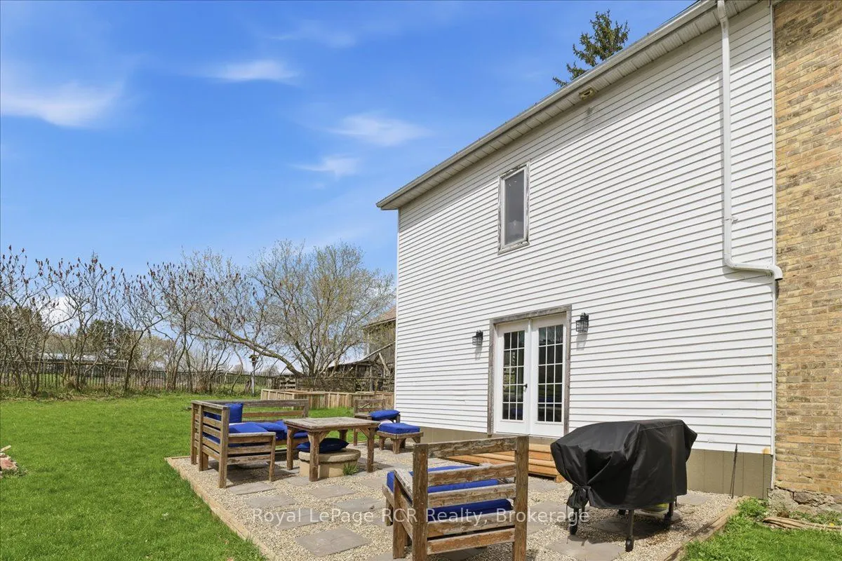 392010 Grey Road 109