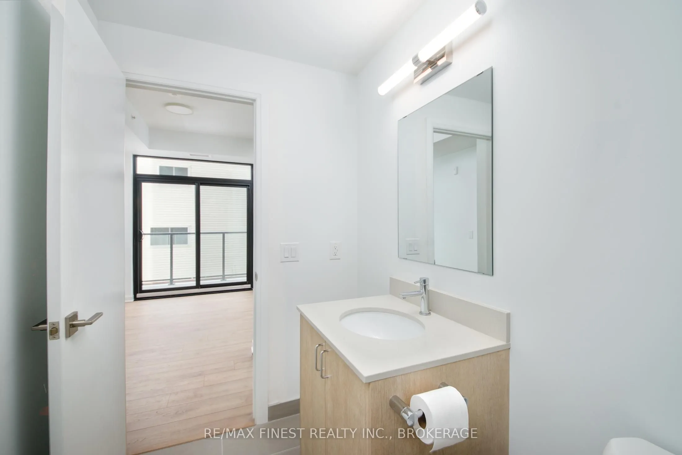 223 Princess Street #314