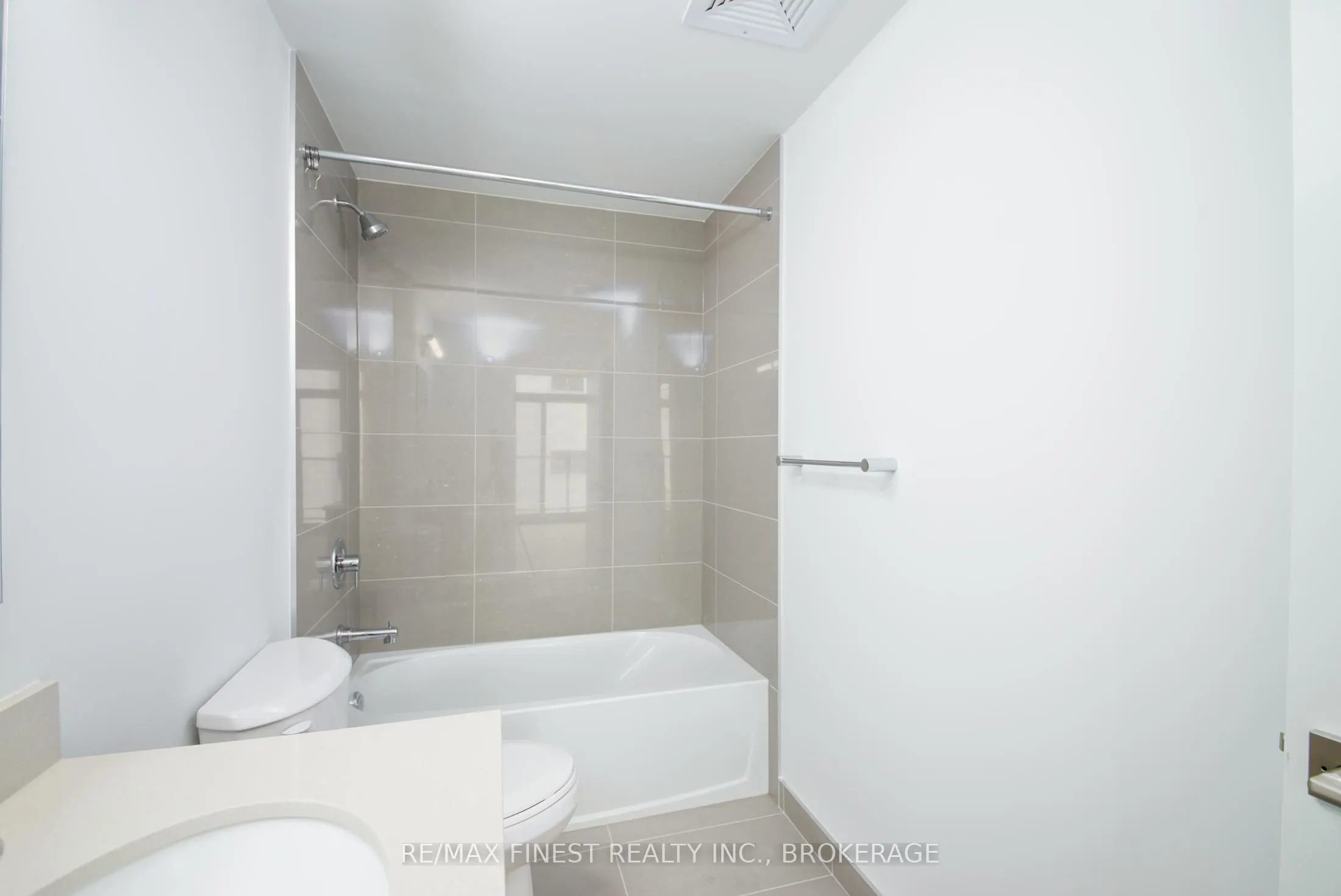 223 Princess Street #314