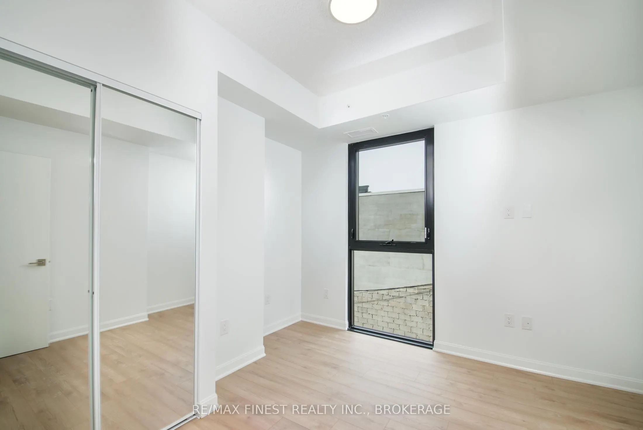 223 Princess Street #314