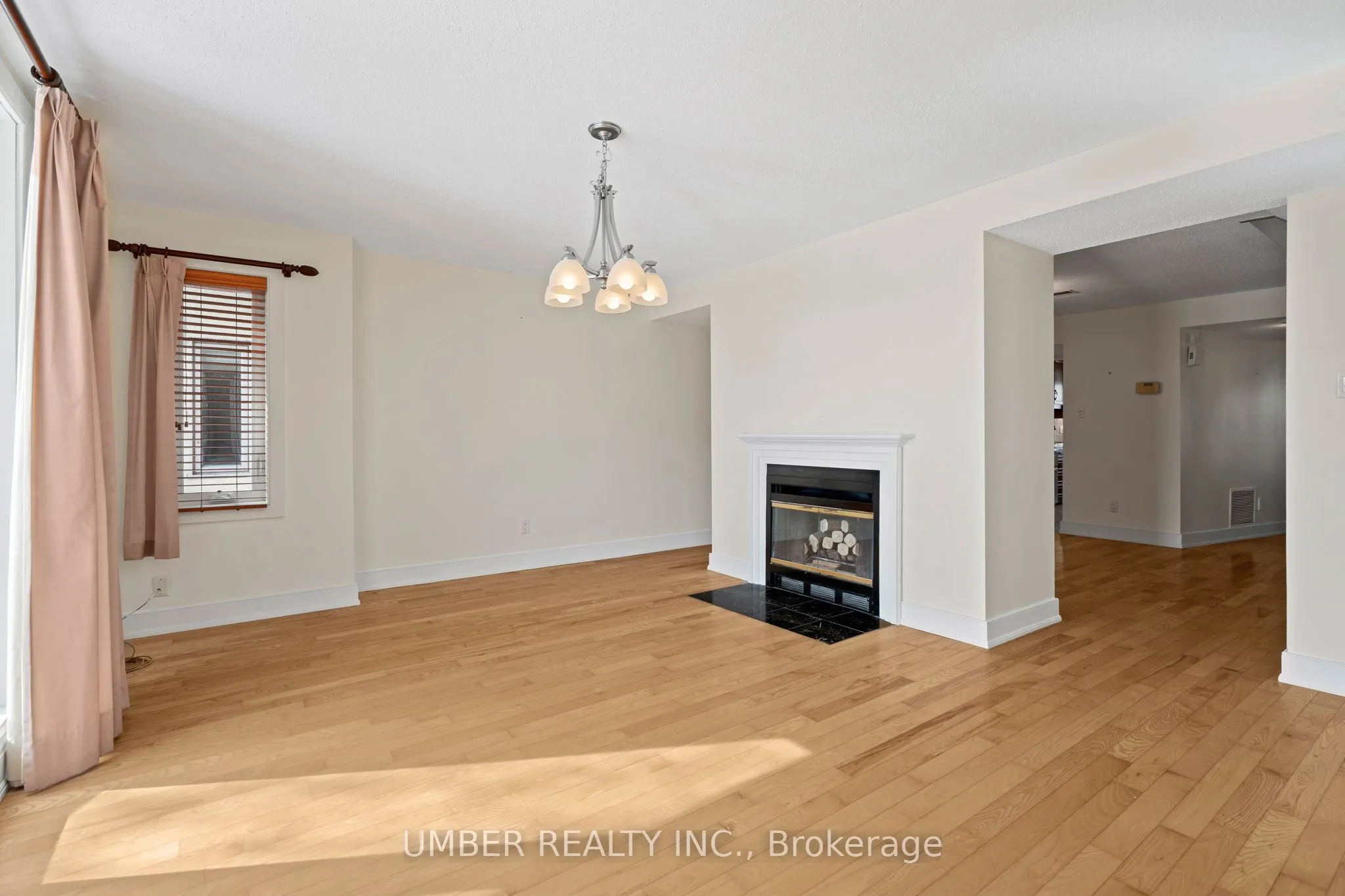 250 Fountain Place #122D
