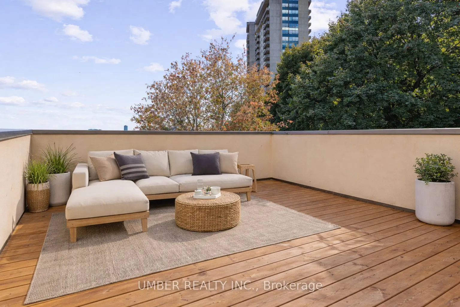 250 Fountain Place #122D