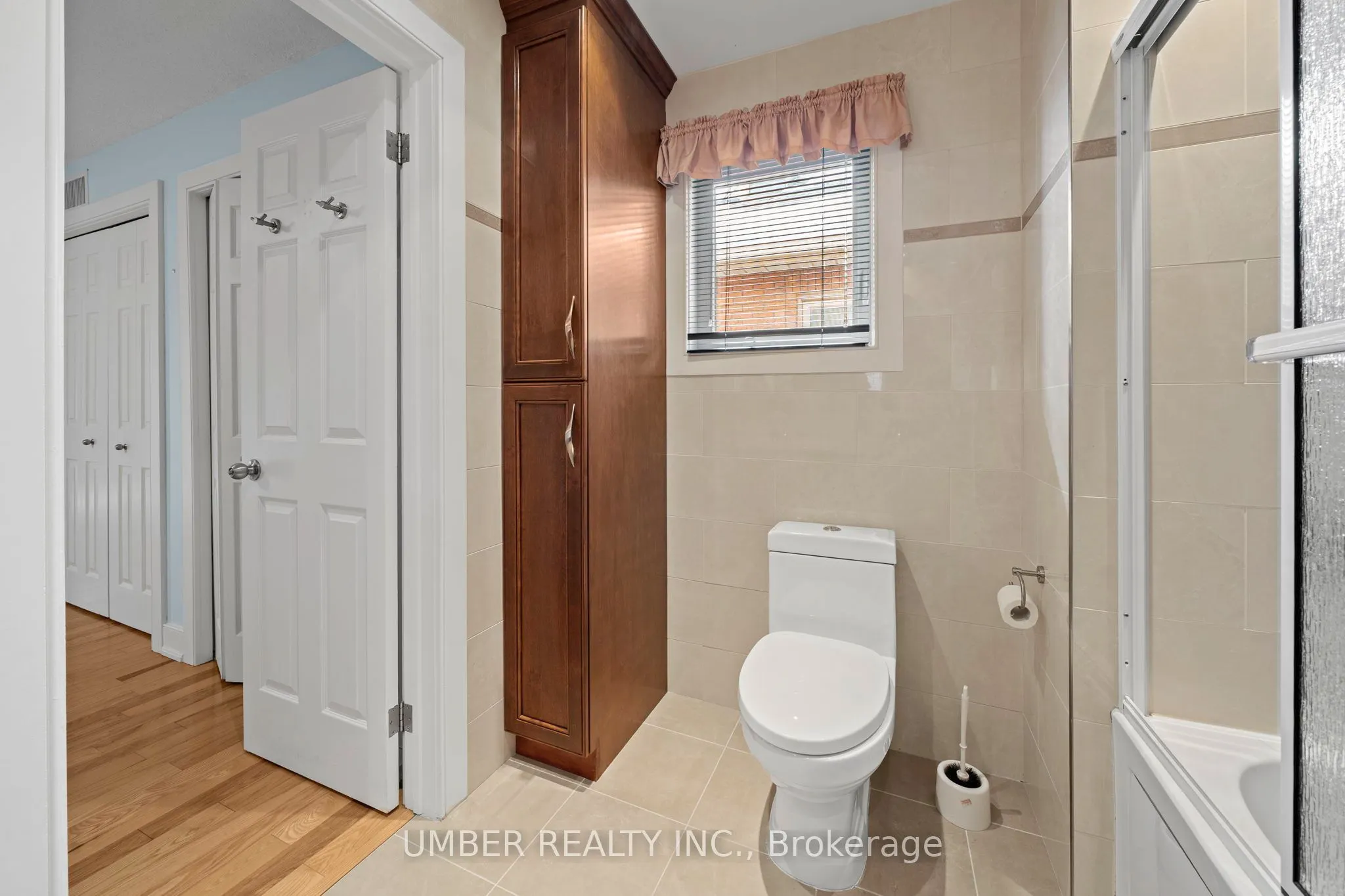 250 Fountain Place #122D