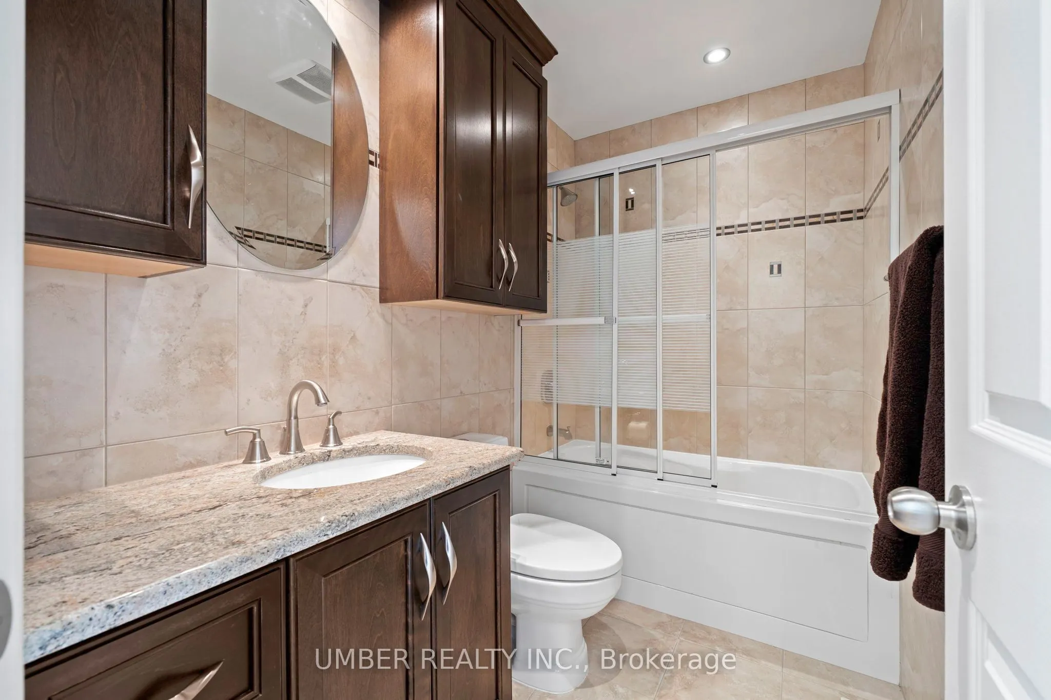 250 Fountain Place #122D