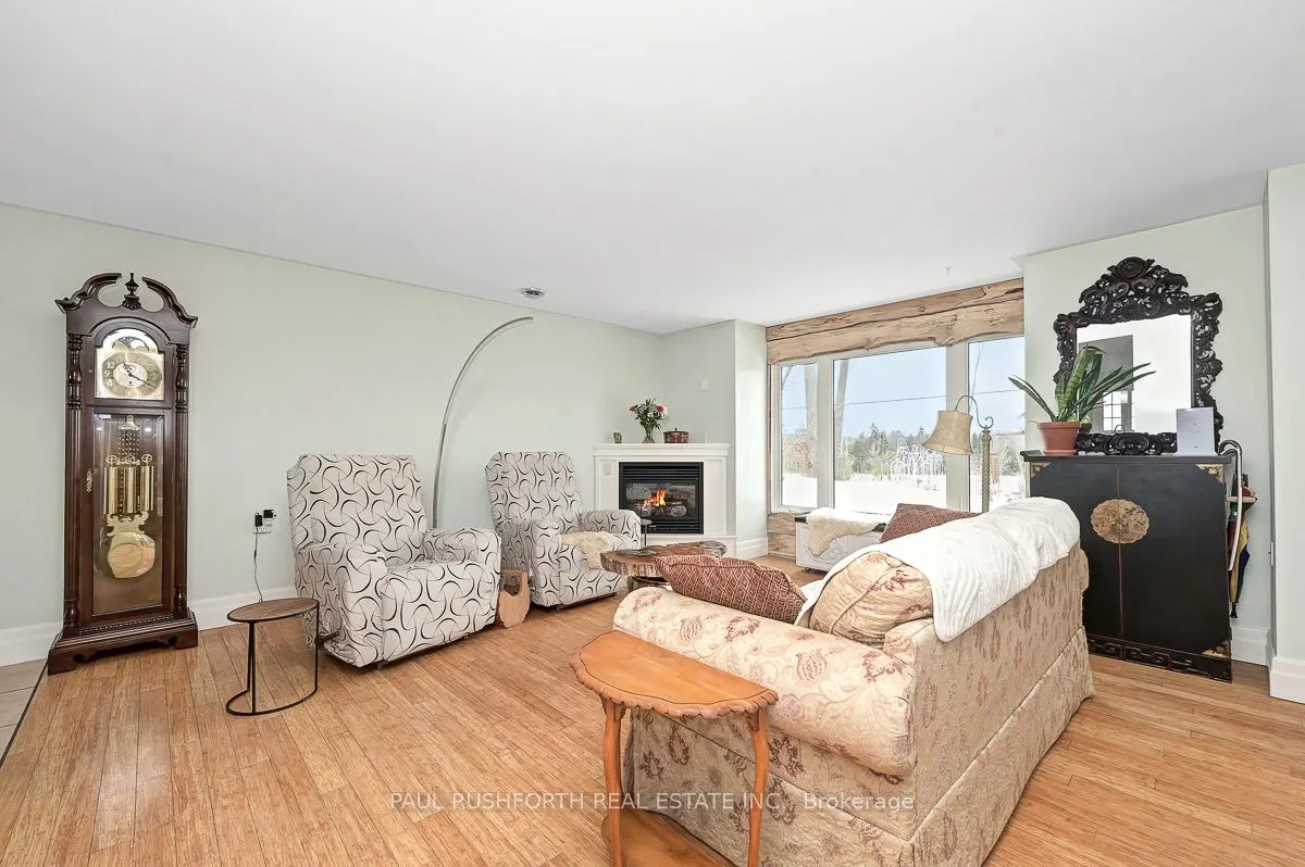 712 Flat Rapids Road