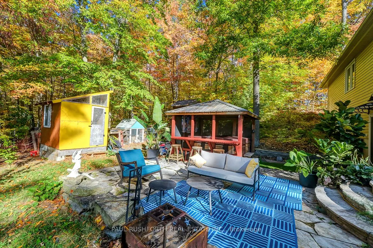 712 Flat Rapids Road