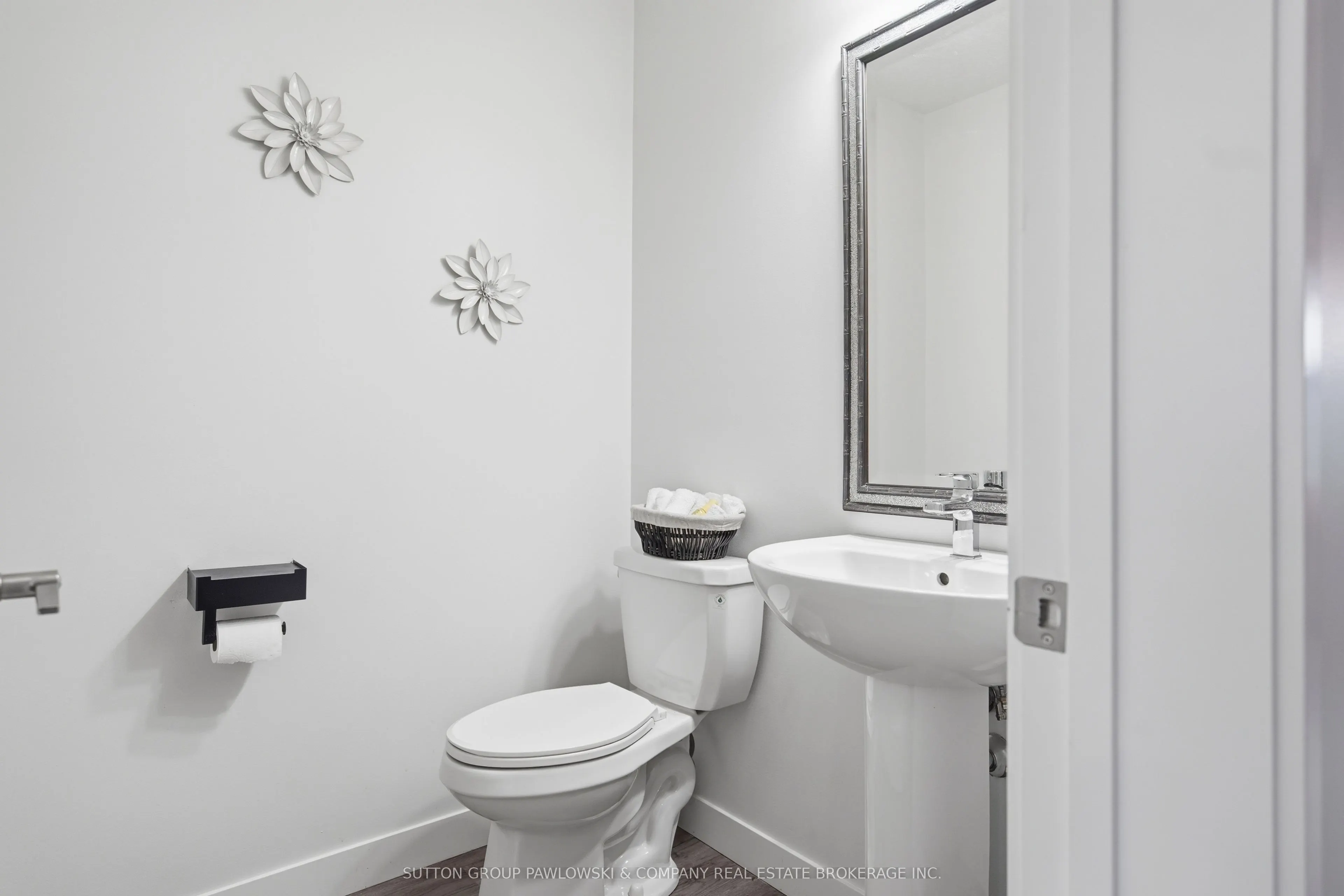 3380 Singleton Avenue #26