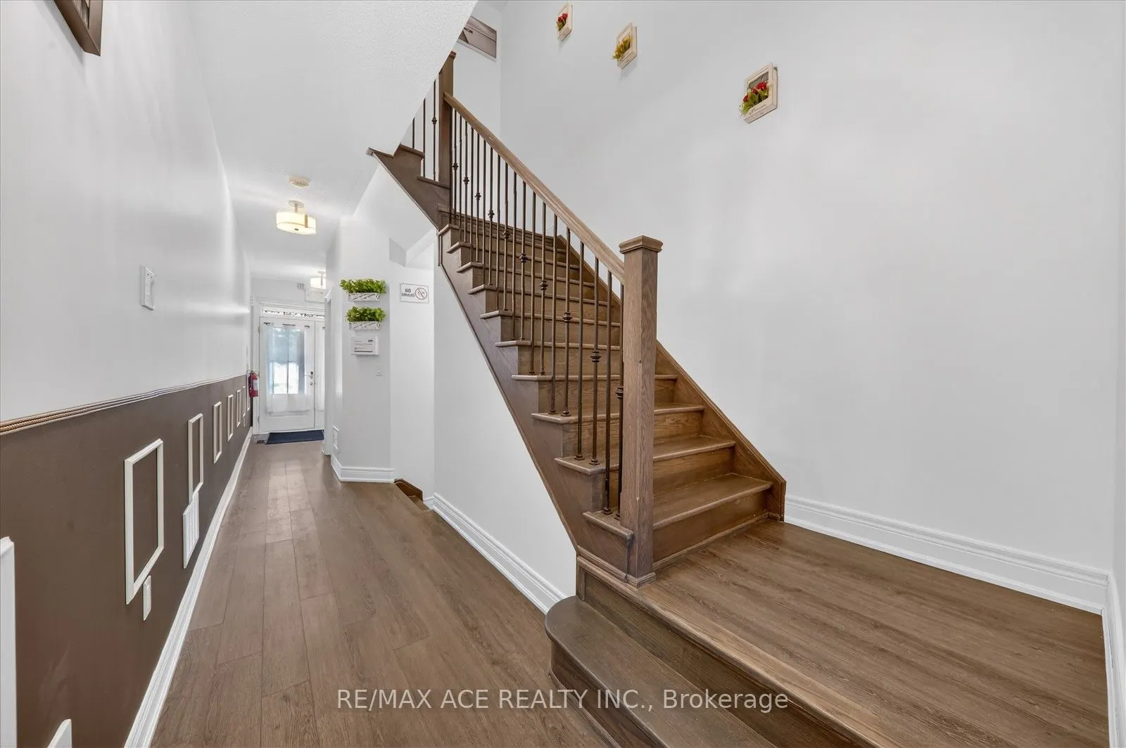 171 Snowbridge Way #26
