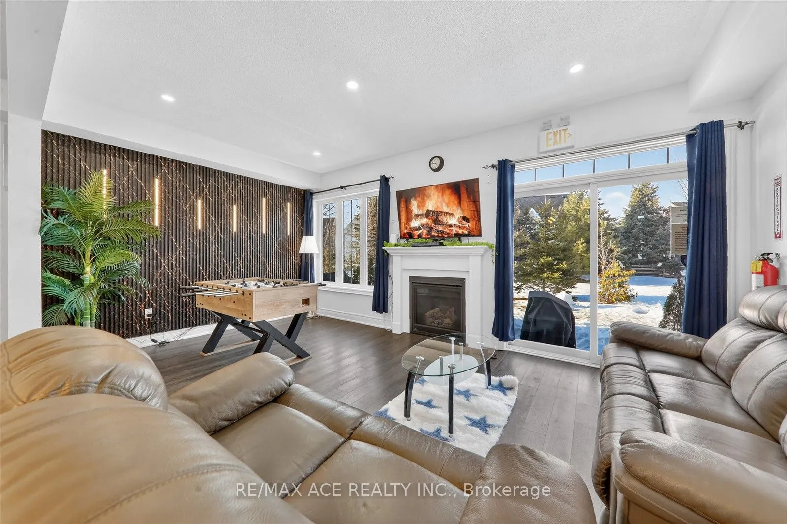 171 Snowbridge Way #26