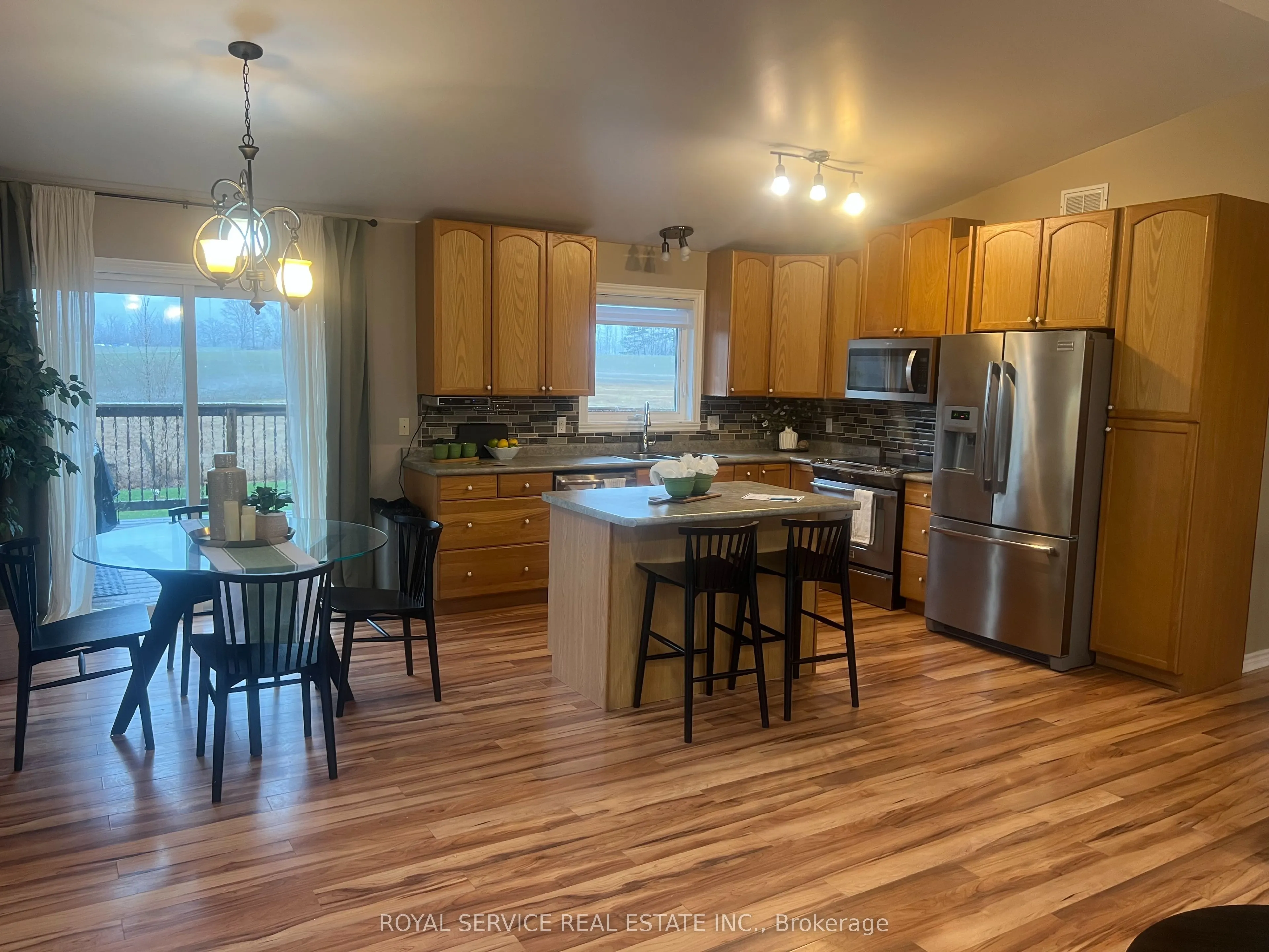 323 Cadigan Road
