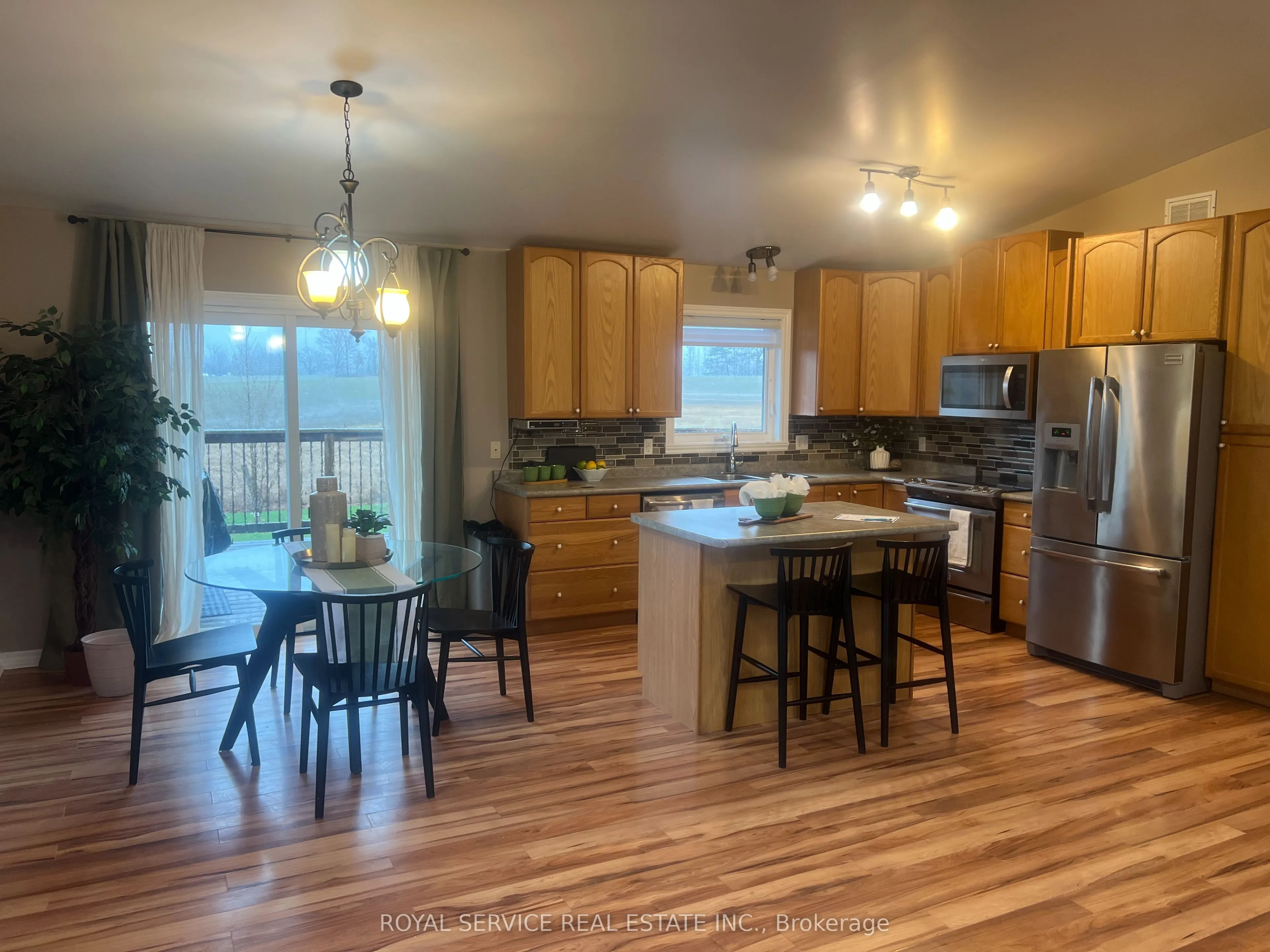 323 Cadigan Road