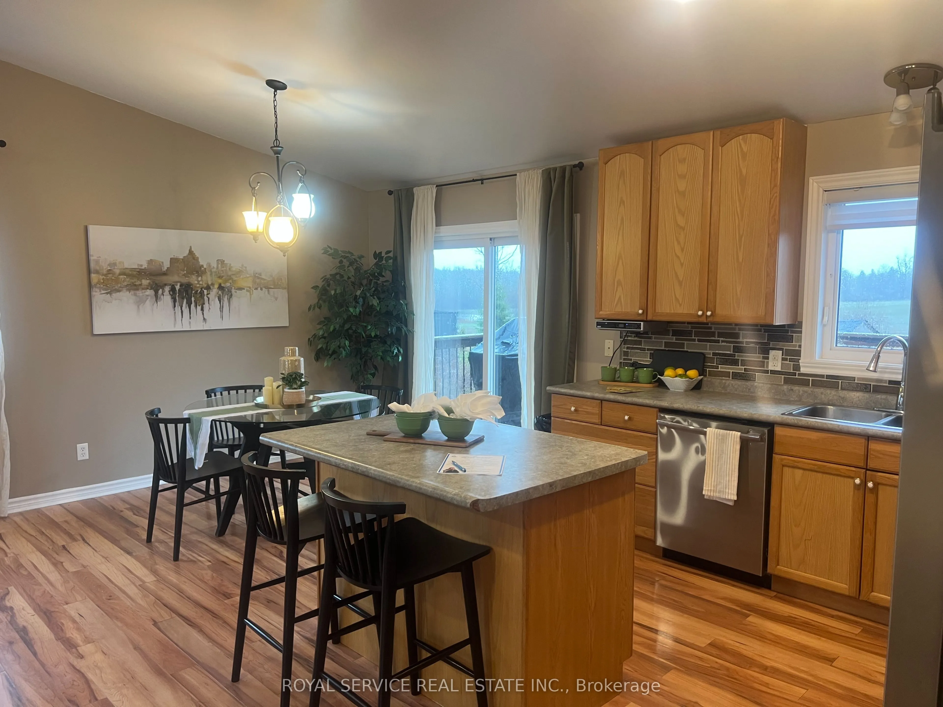 323 Cadigan Road