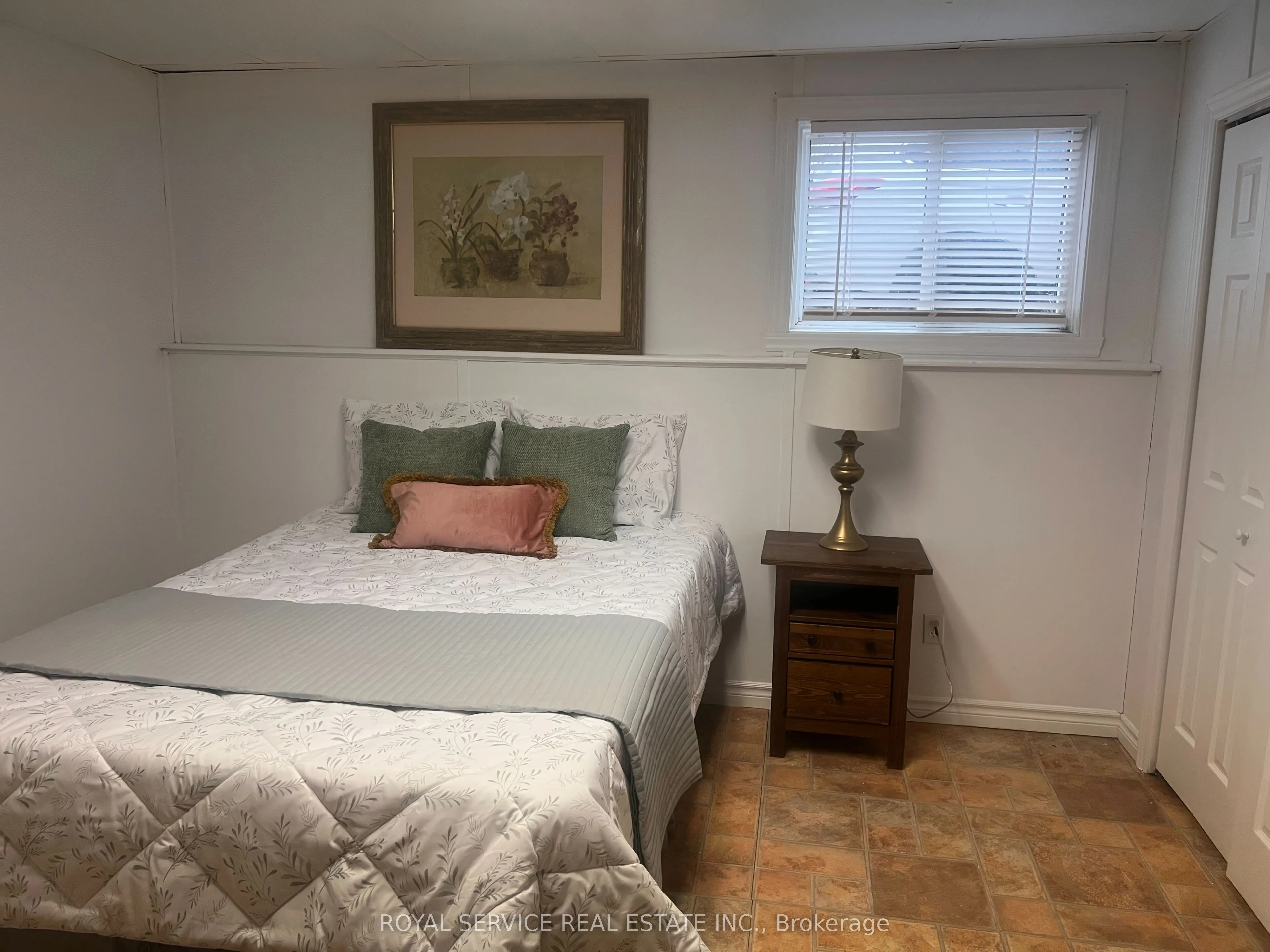 323 Cadigan Road