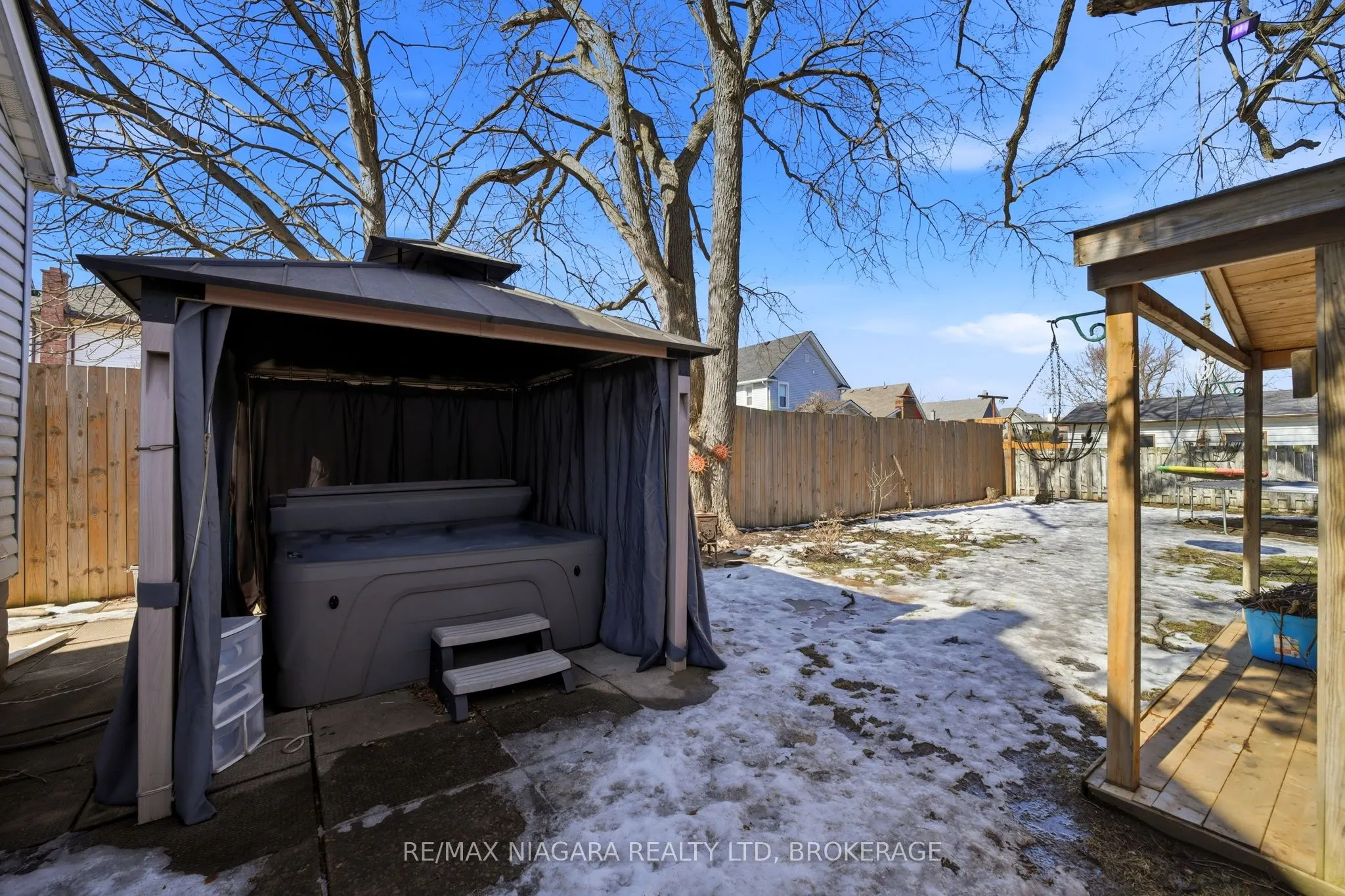 4919 Huron Street
