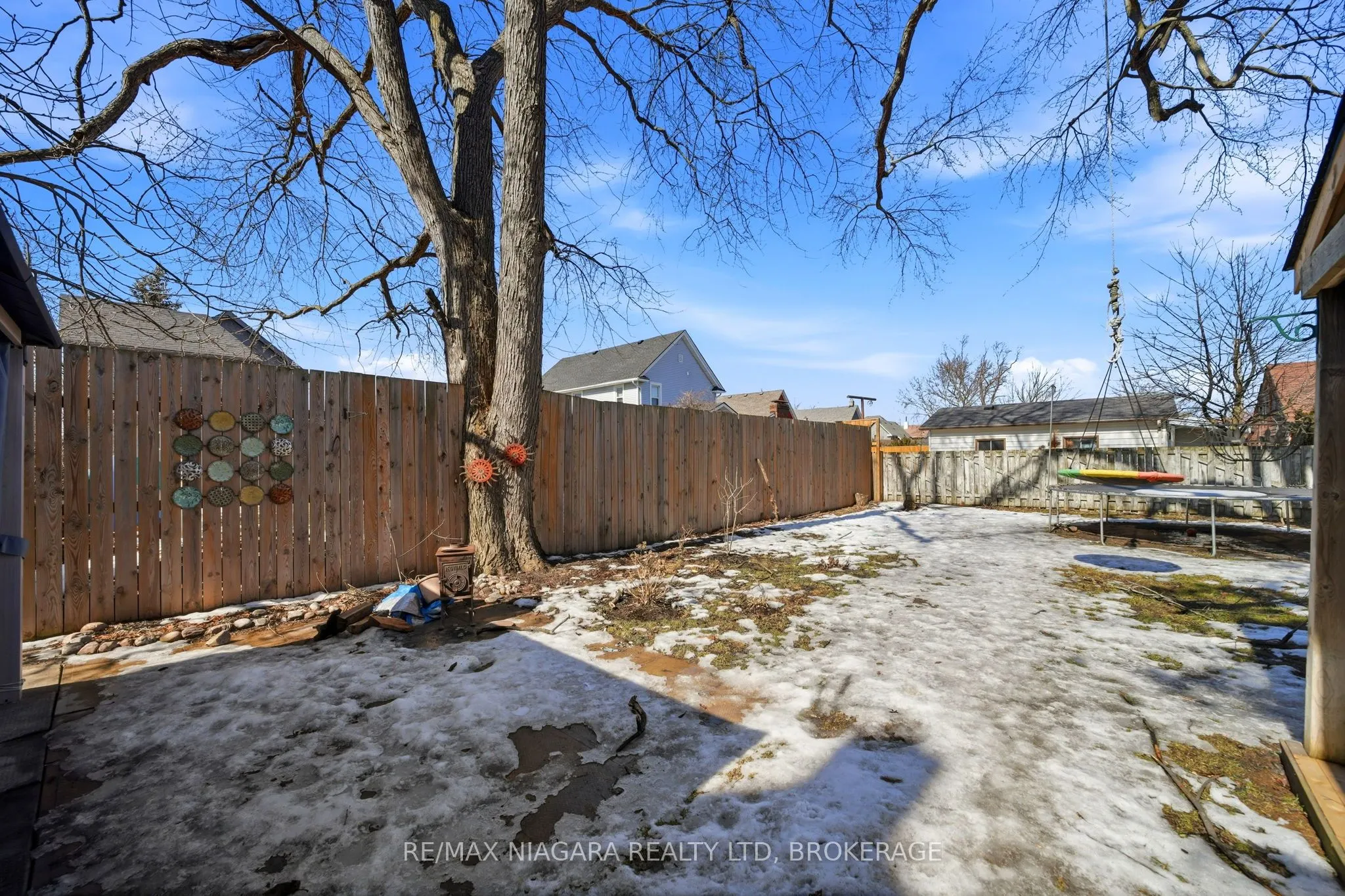 4919 Huron Street