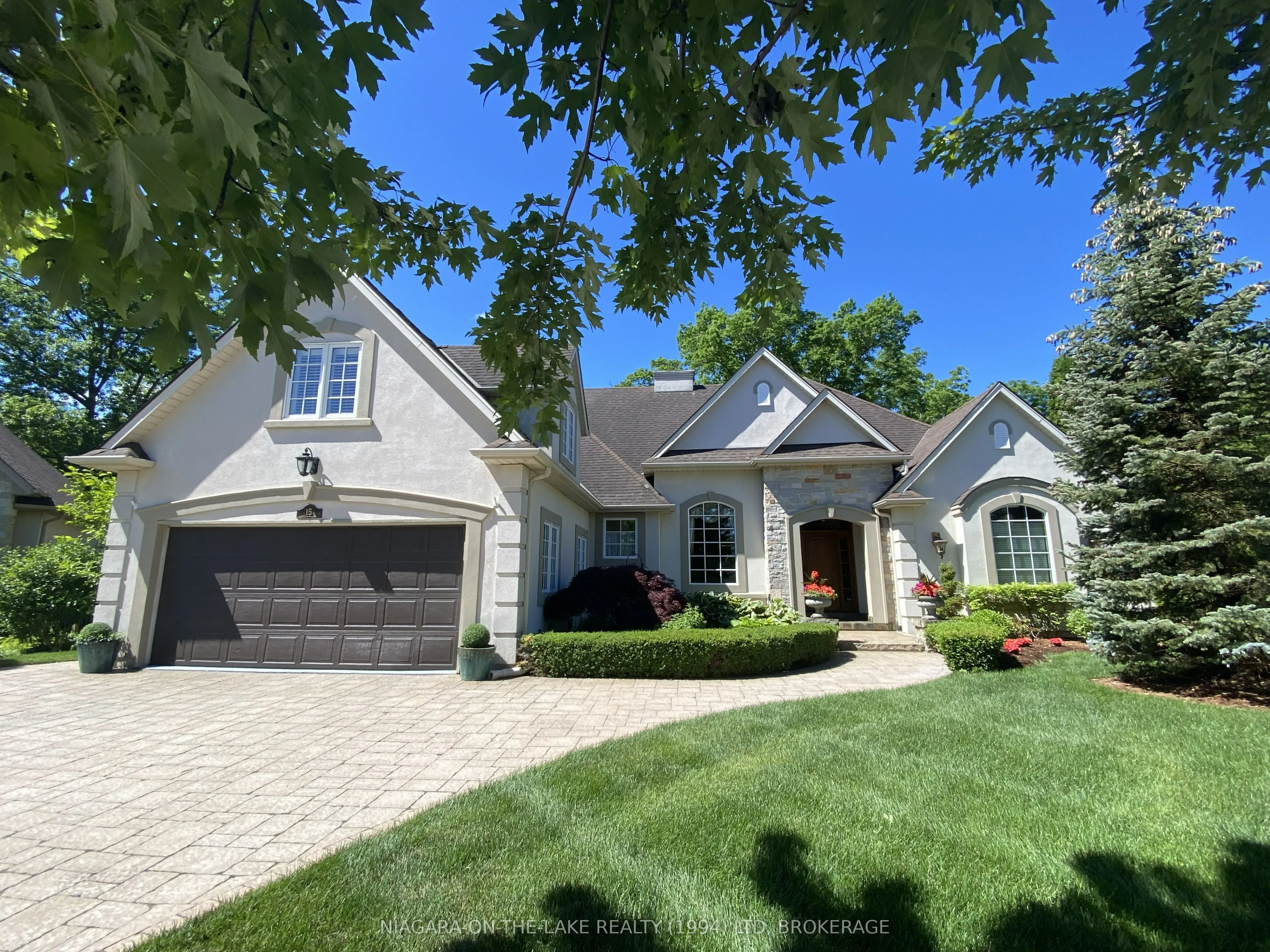 15 Bay Berry Lane