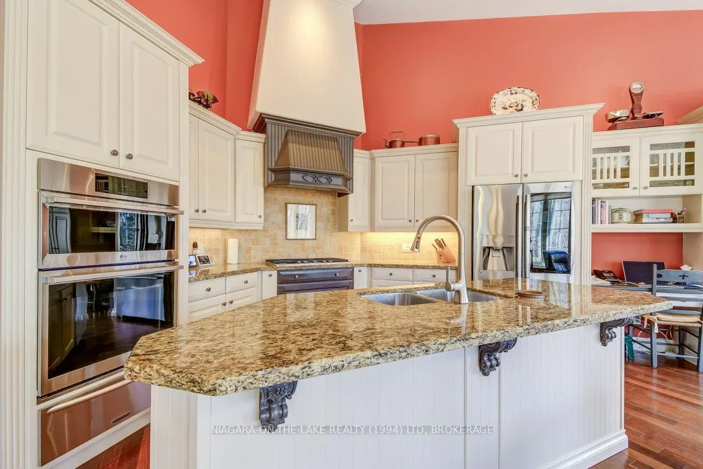 15 Bay Berry Lane