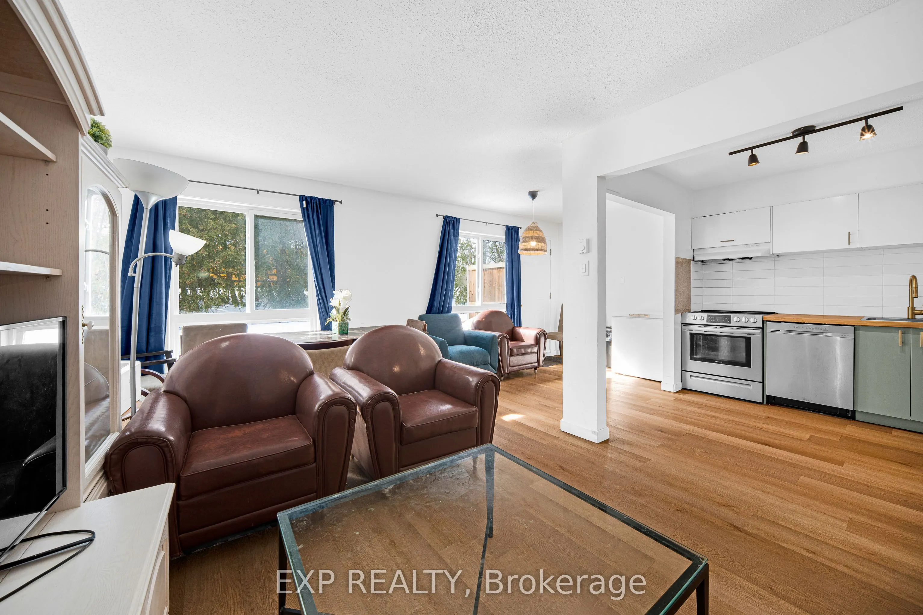 2080 Ogilvie Road #11K