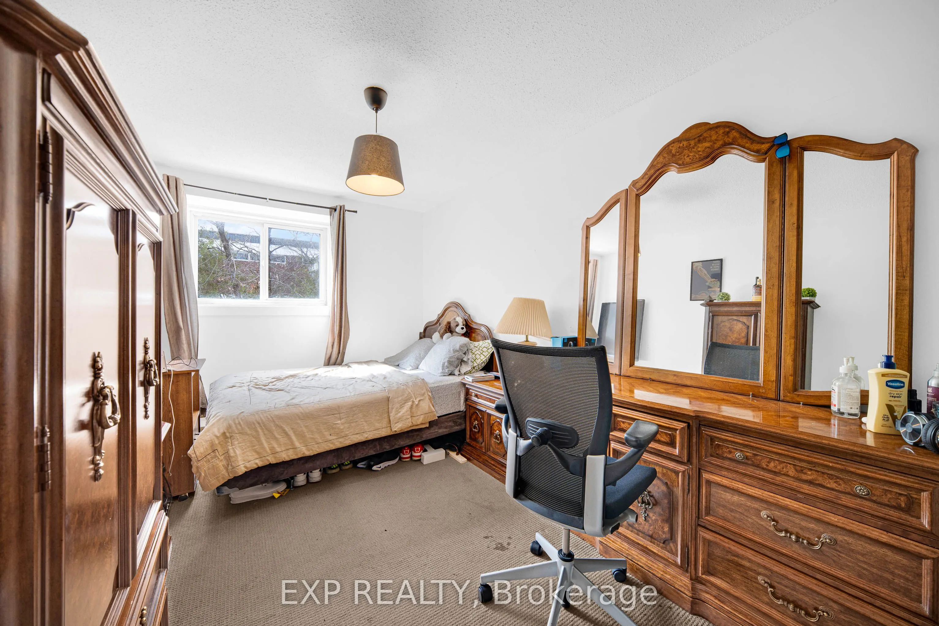 2080 Ogilvie Road #11K