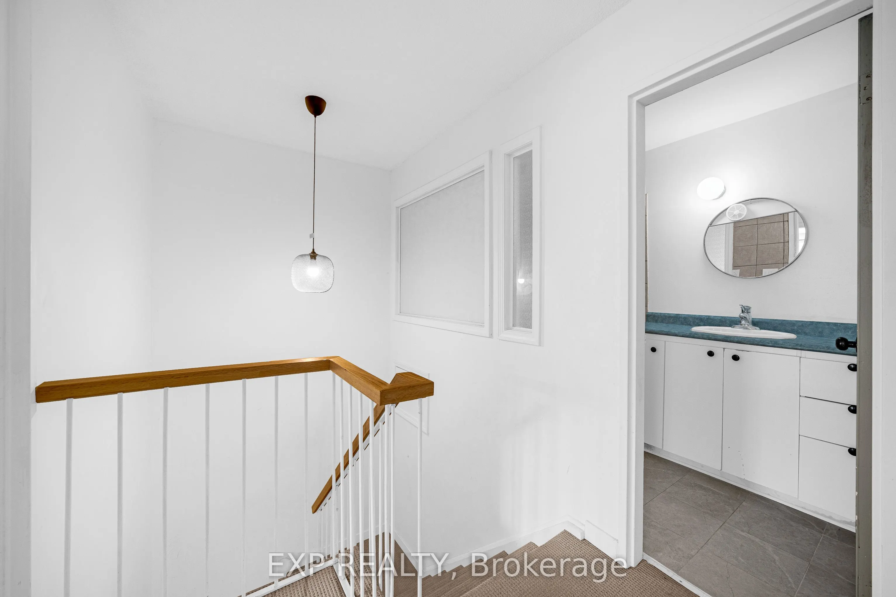 2080 Ogilvie Road #11K