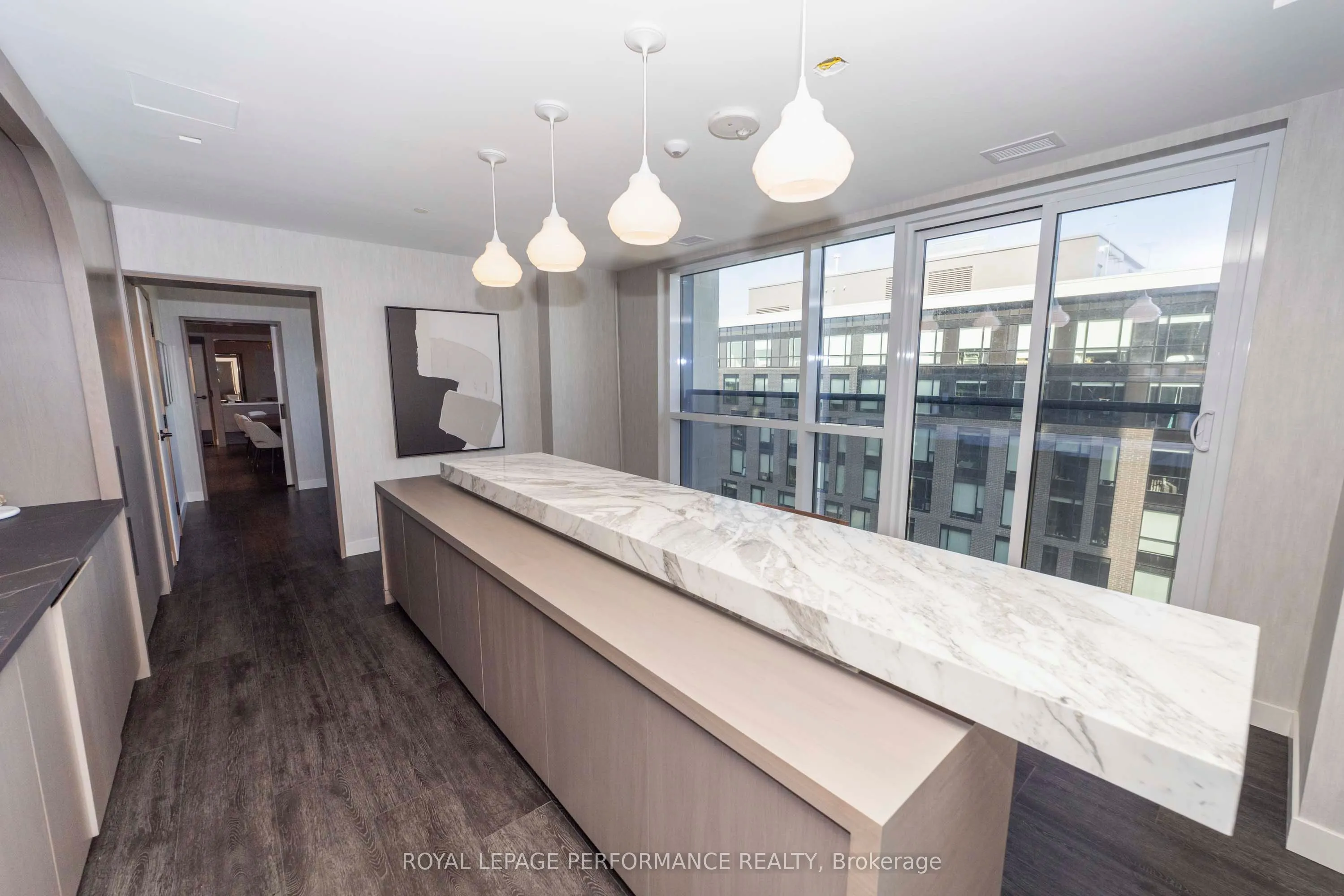 560 Rideau Street #517