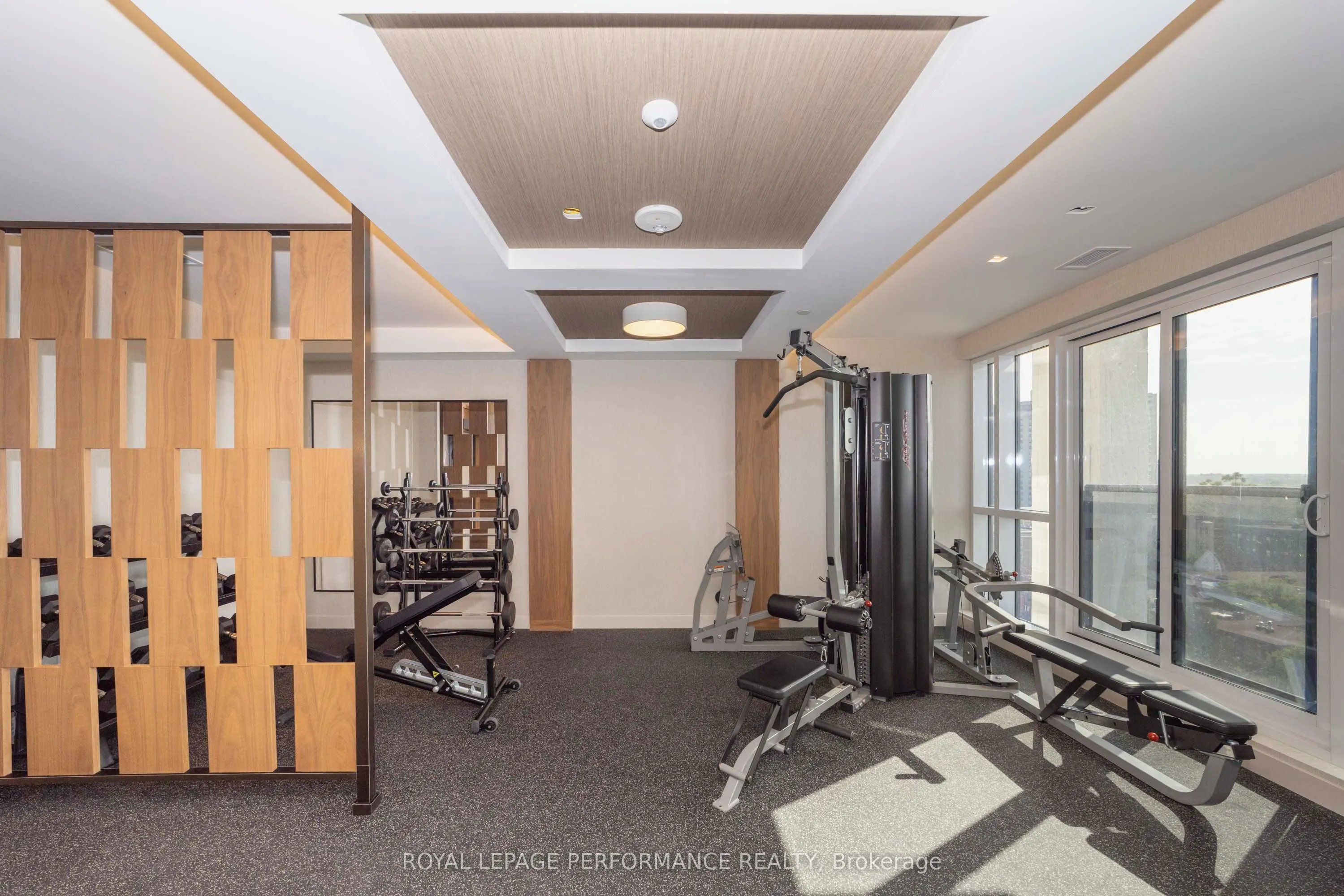 560 Rideau Street #517