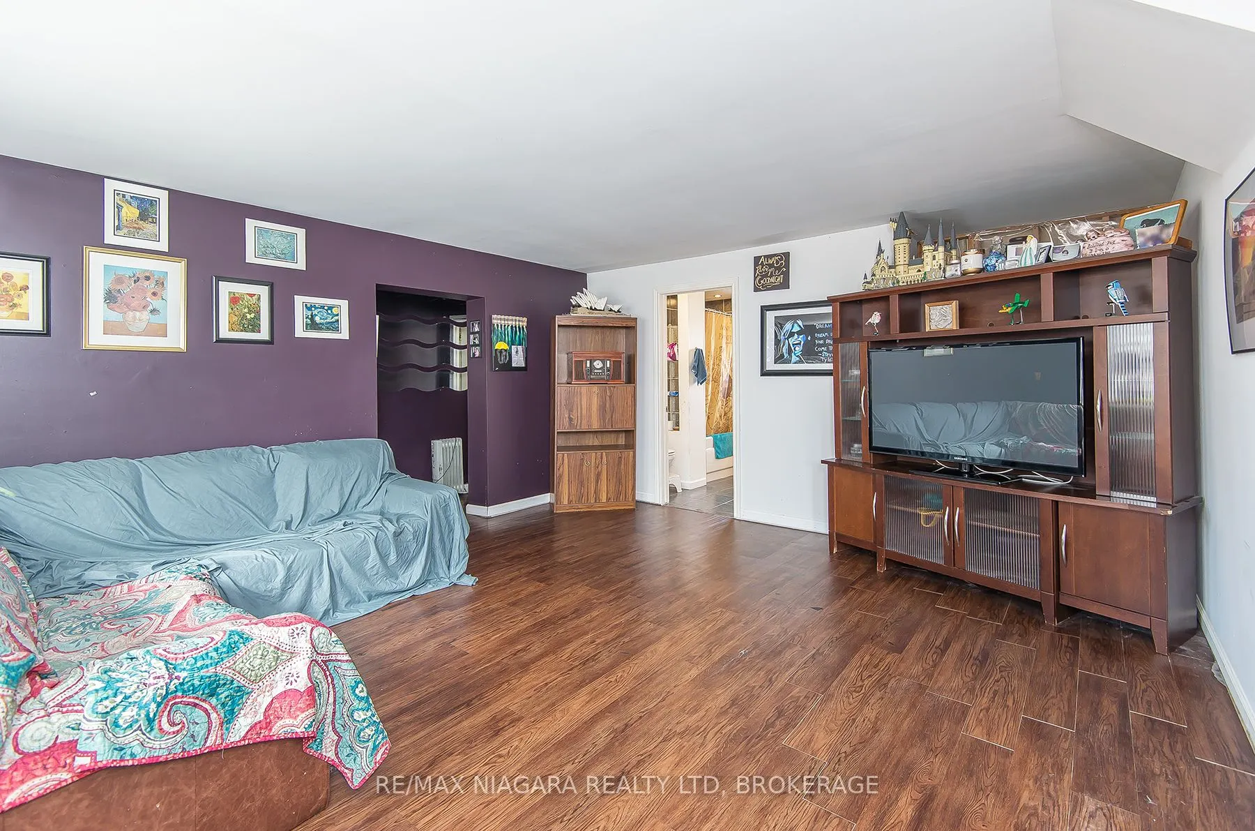 98 Chippawa Road