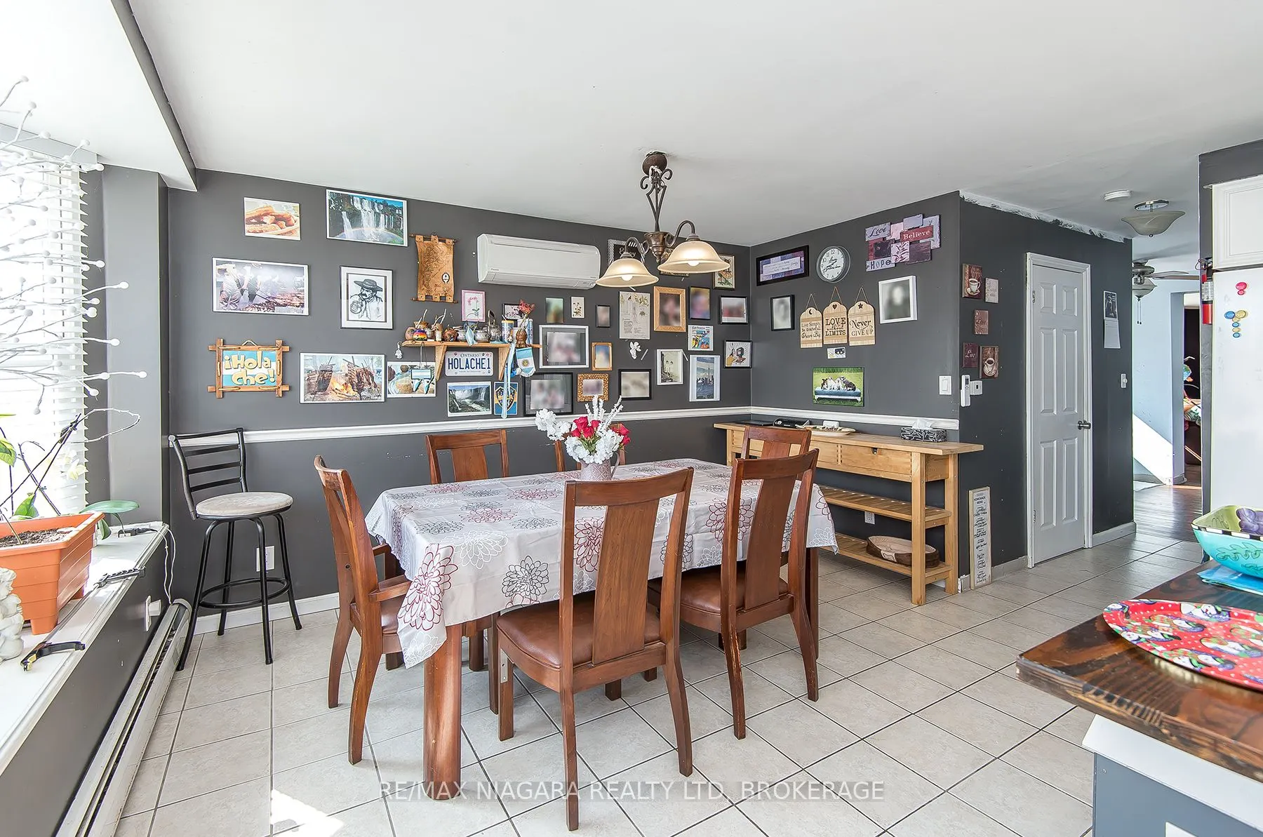 98 Chippawa Road