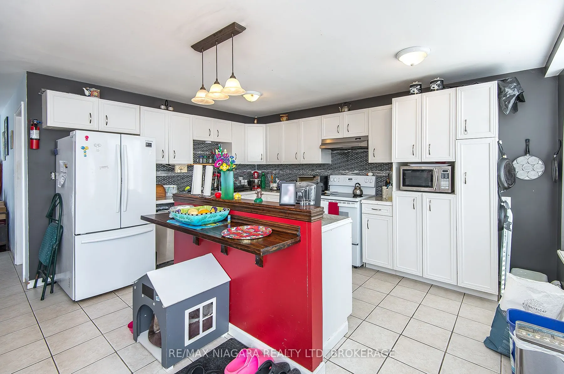 98 Chippawa Road