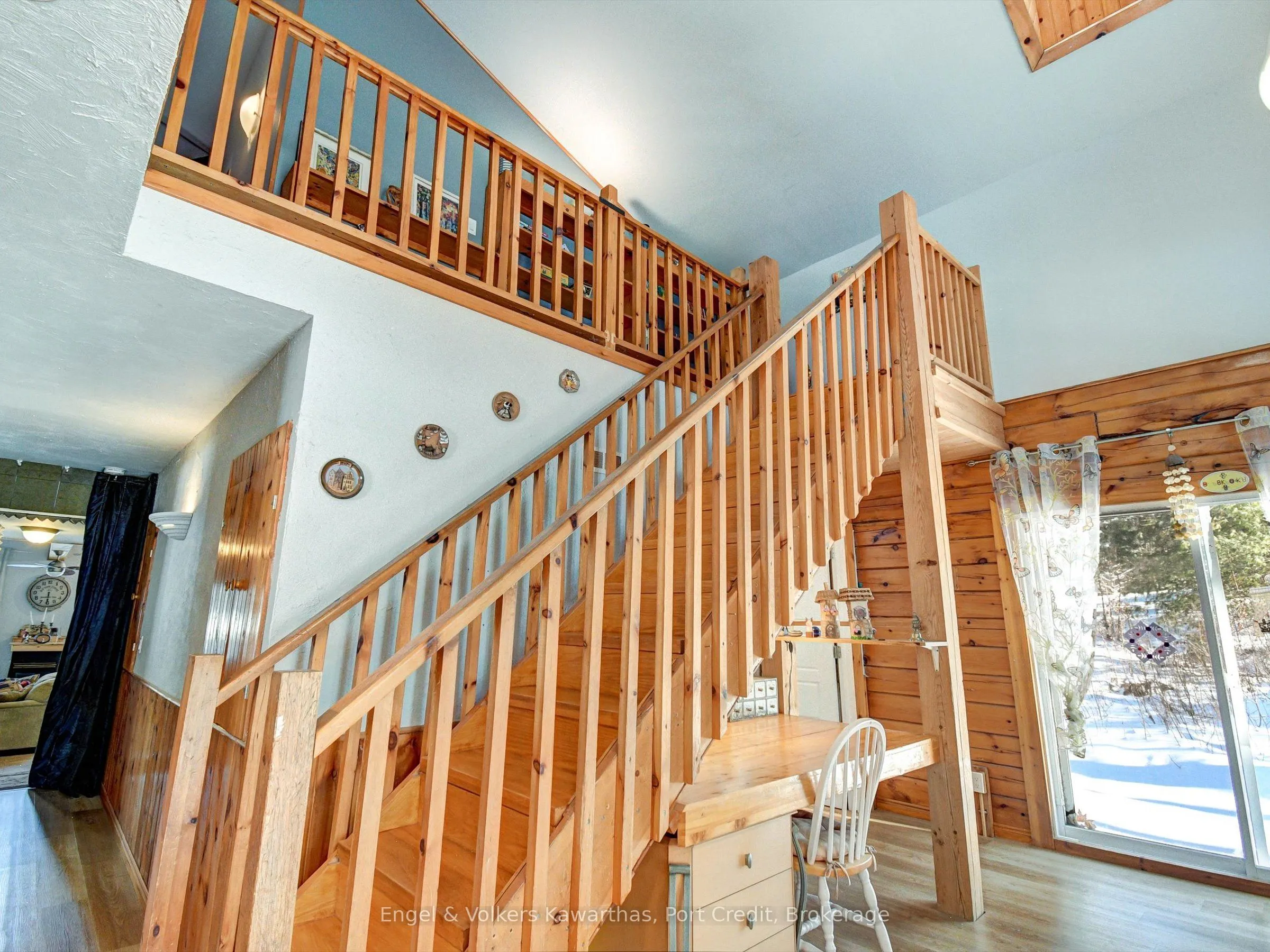 2449 The Ridge Road