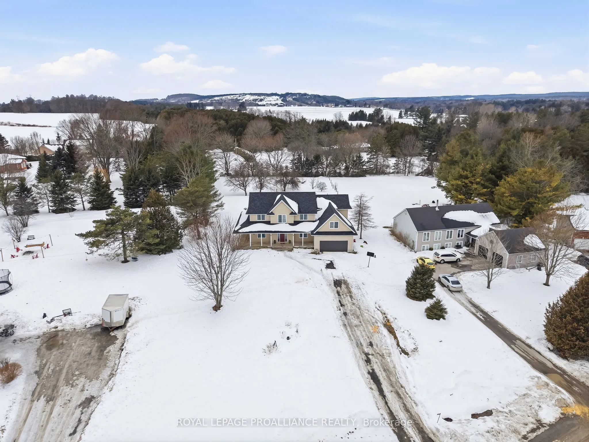 3937 Larose Crescent