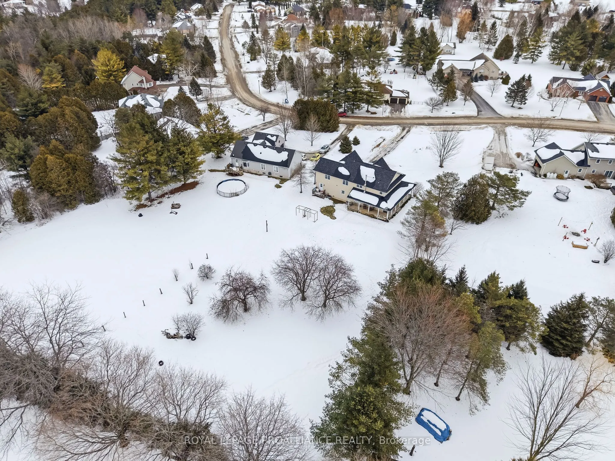 3937 Larose Crescent
