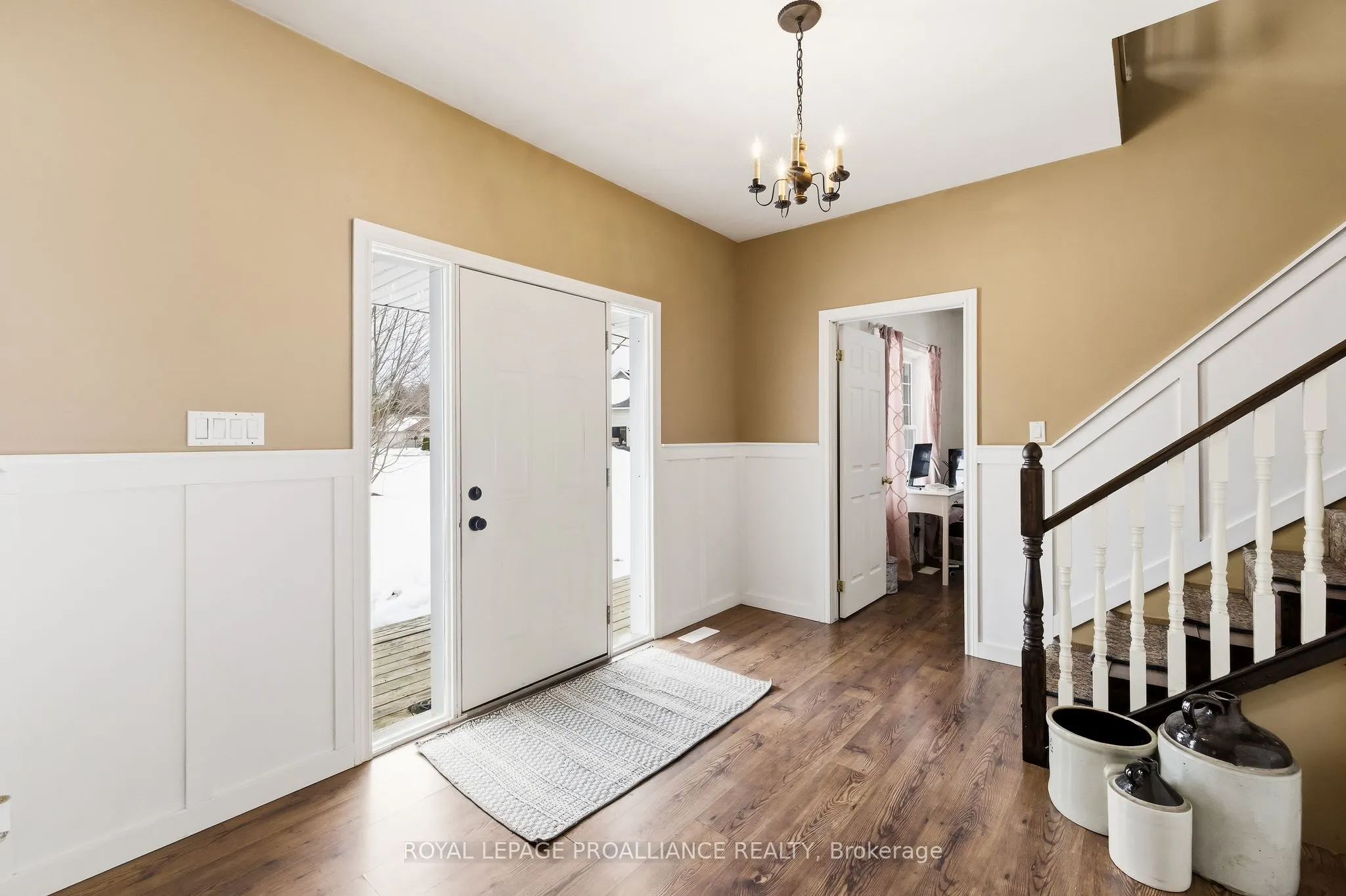 3937 Larose Crescent