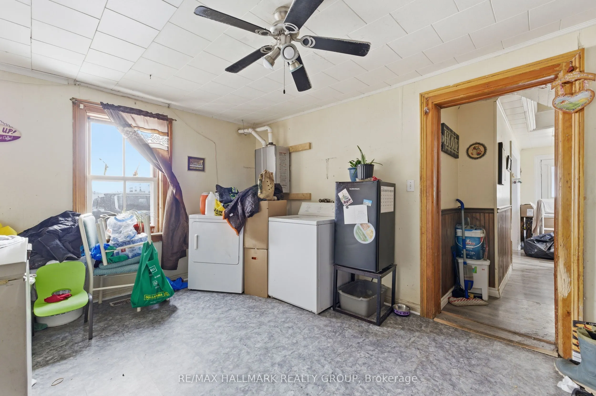 229 Gore Street E