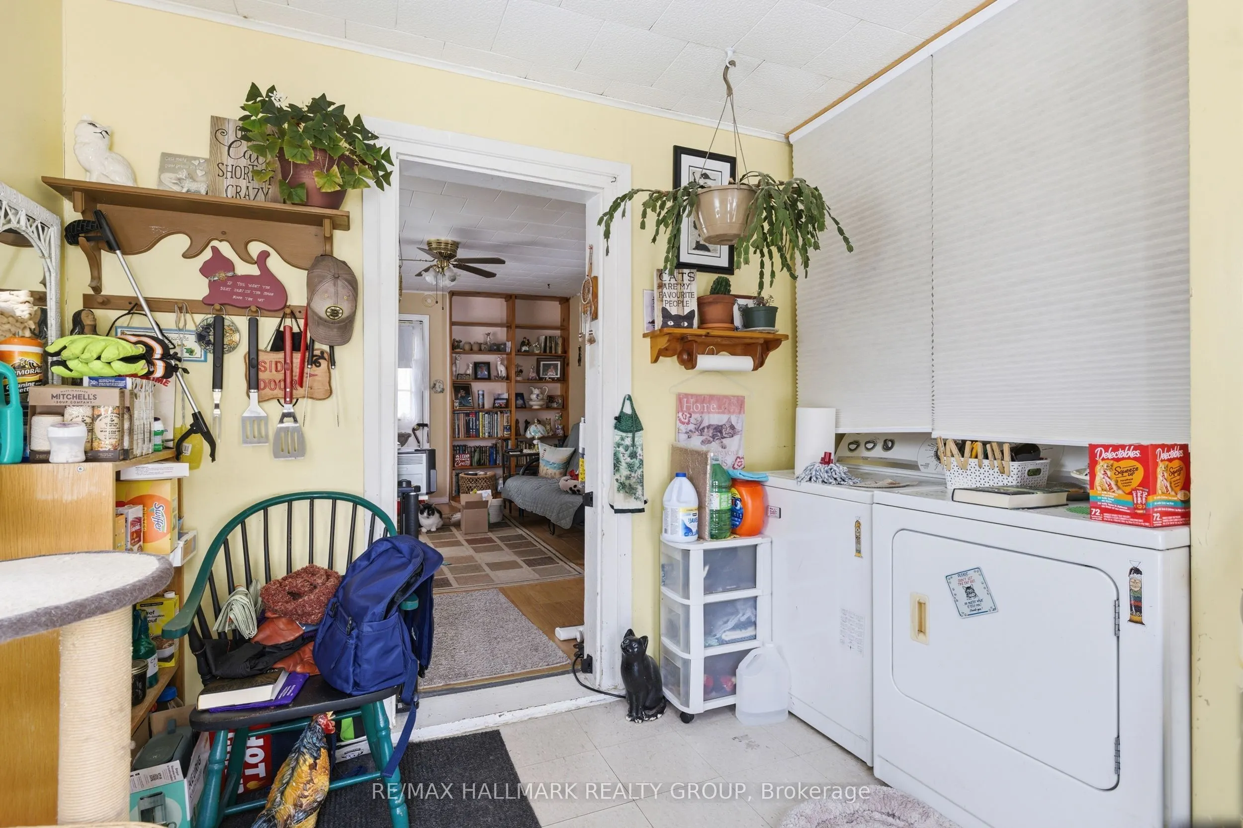 229 Gore Street E