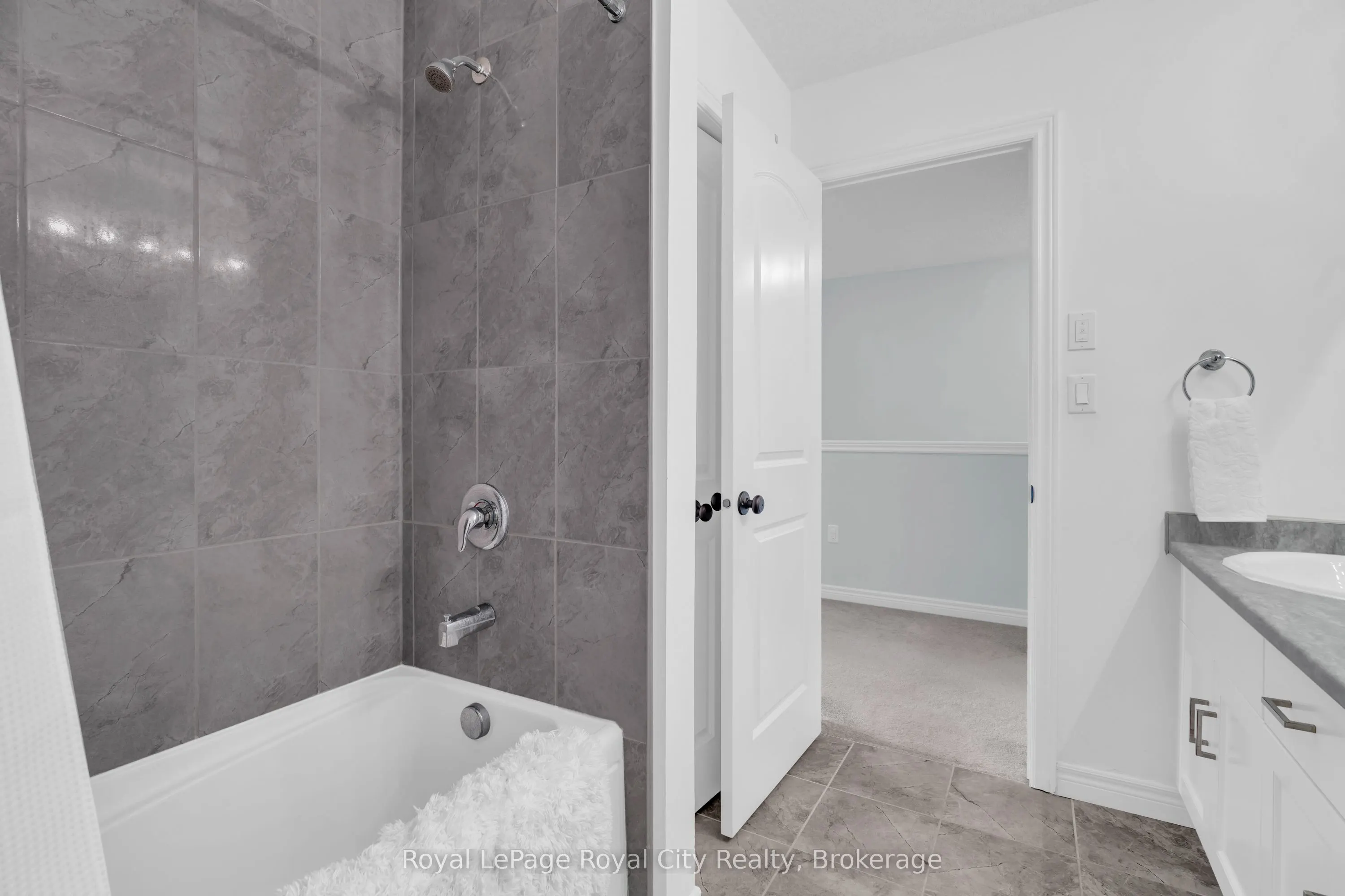 269 Watson Parkway N #7