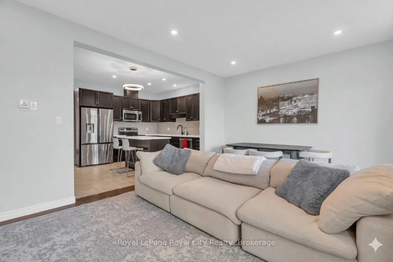 269 Watson Parkway N #7