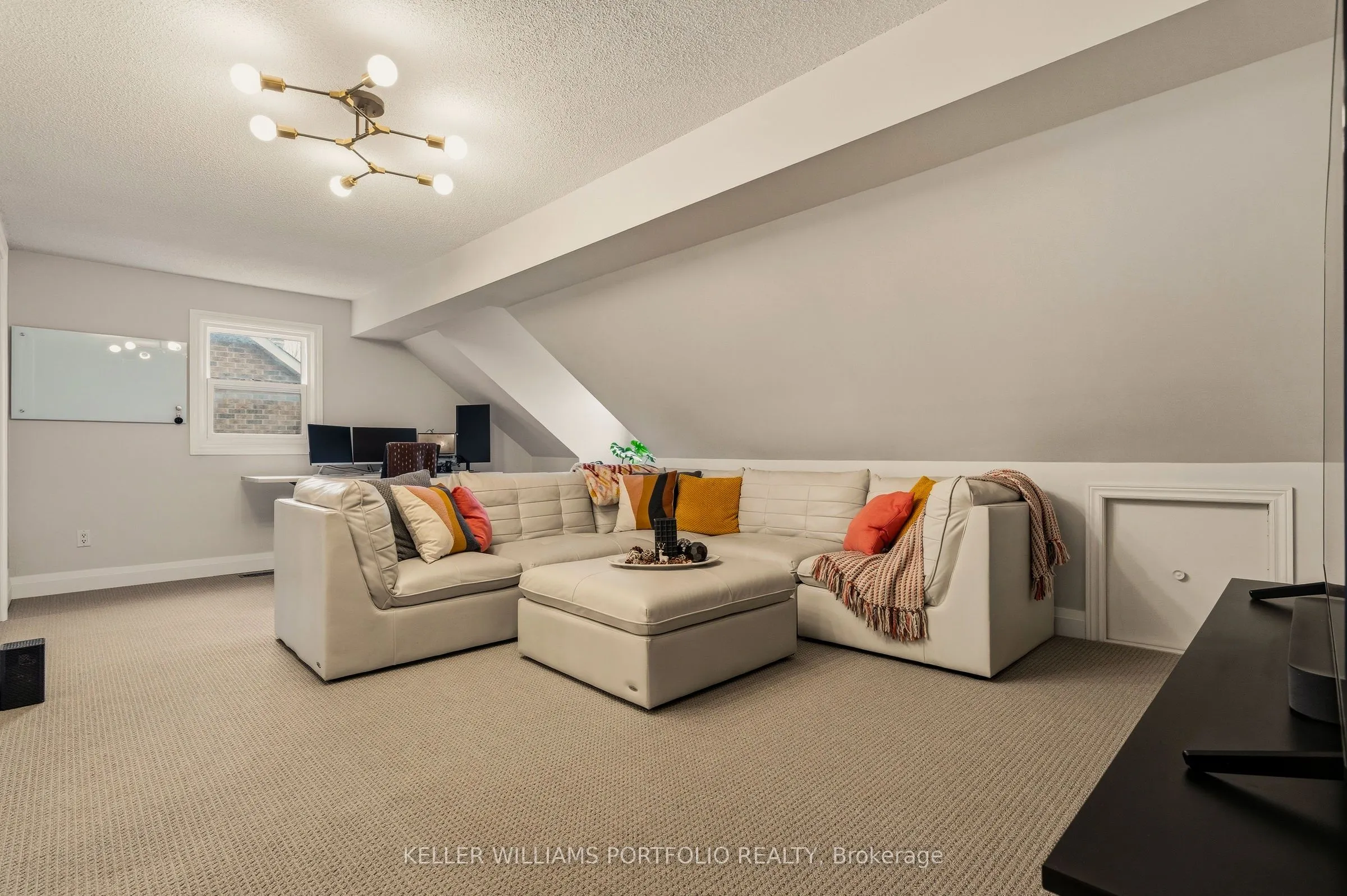 50 Edgewater Drive