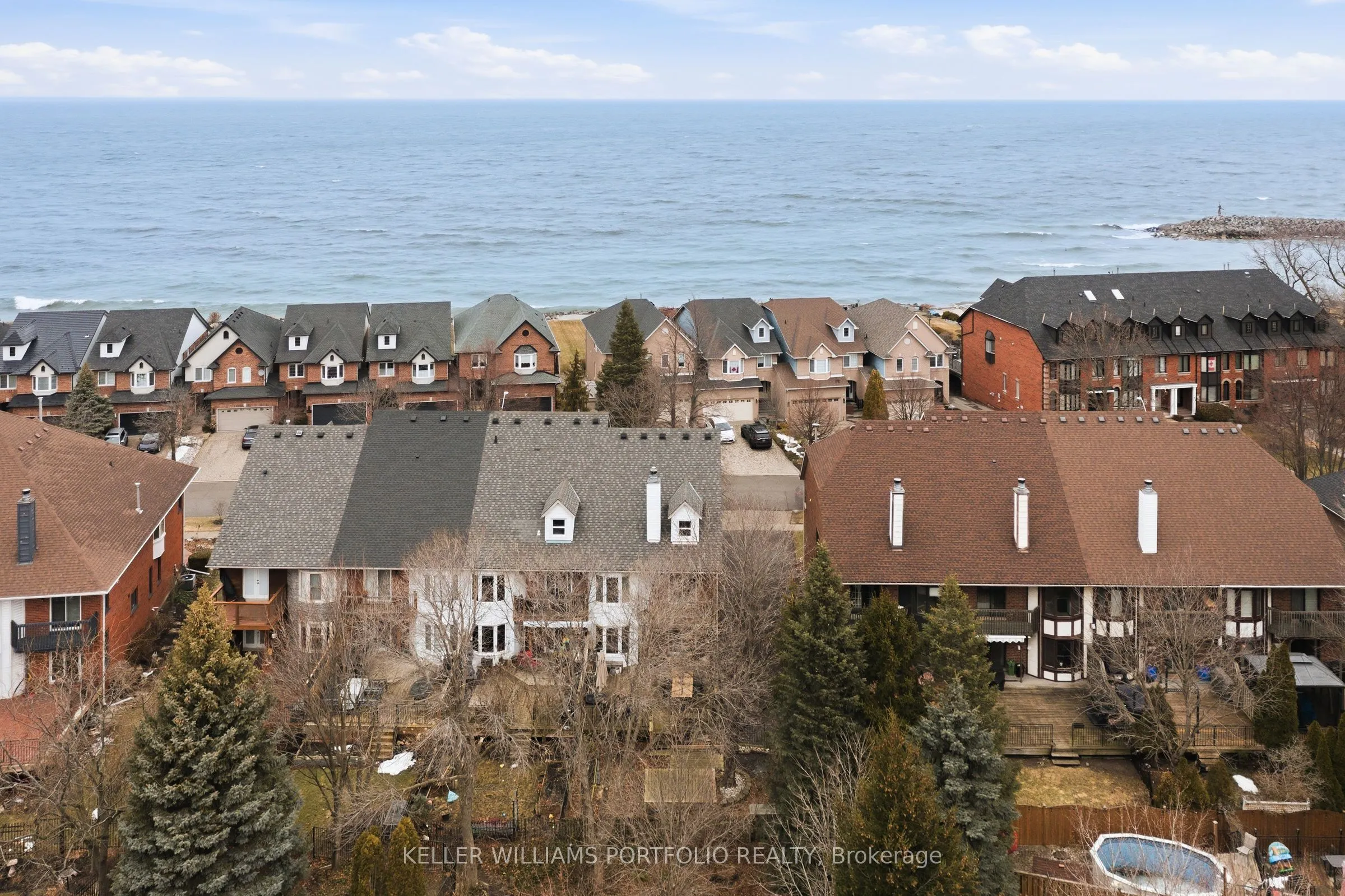 50 Edgewater Drive