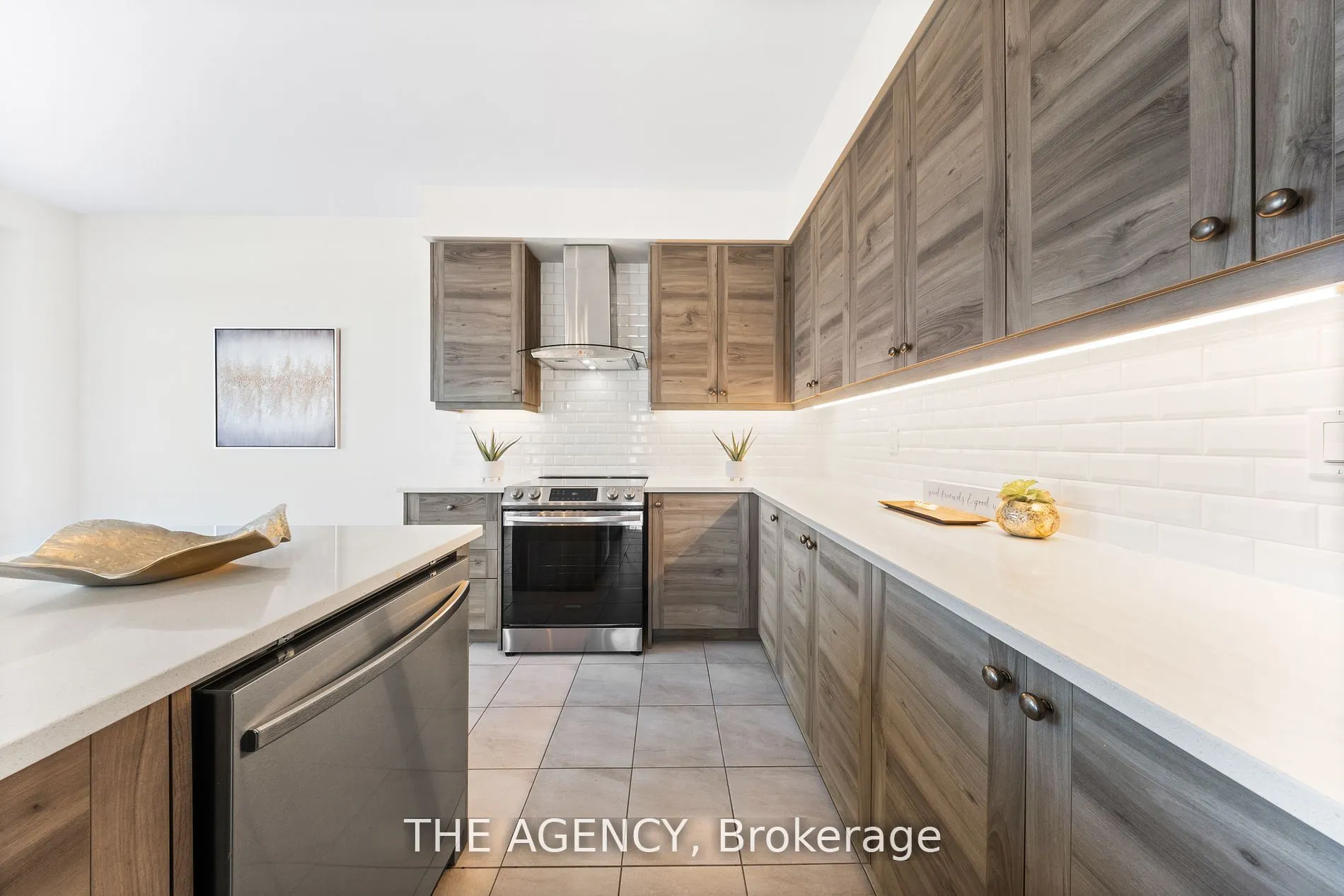 1 Bee Crescent