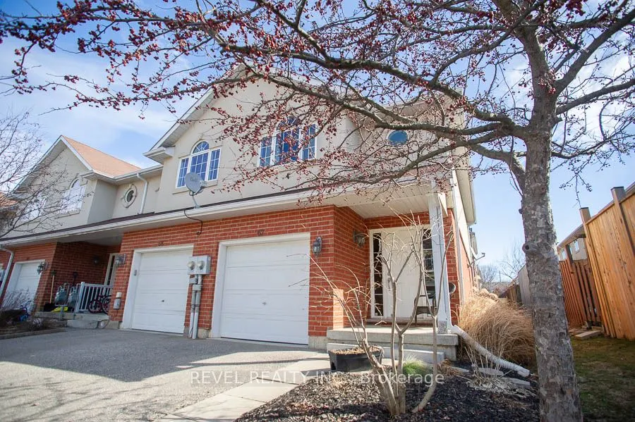 20 McConkey Crescent #67