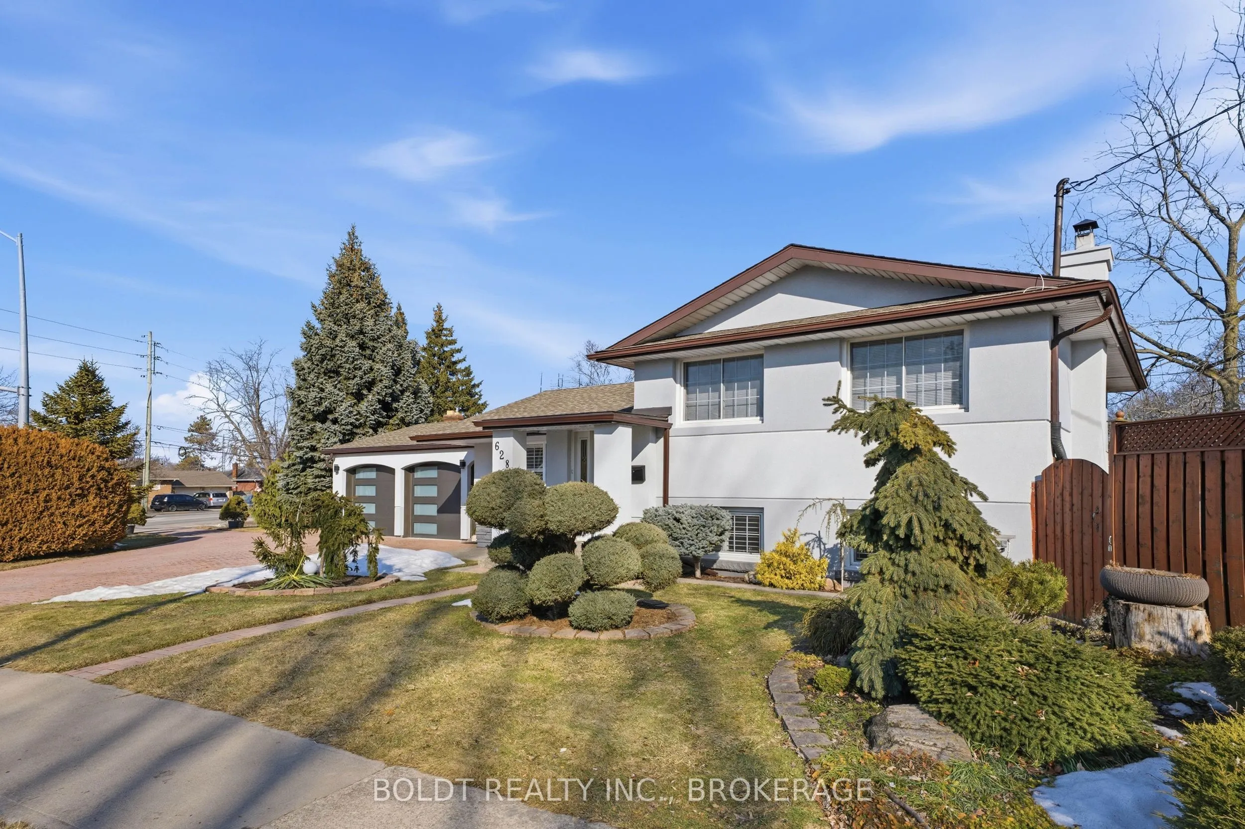 628 Vine Street