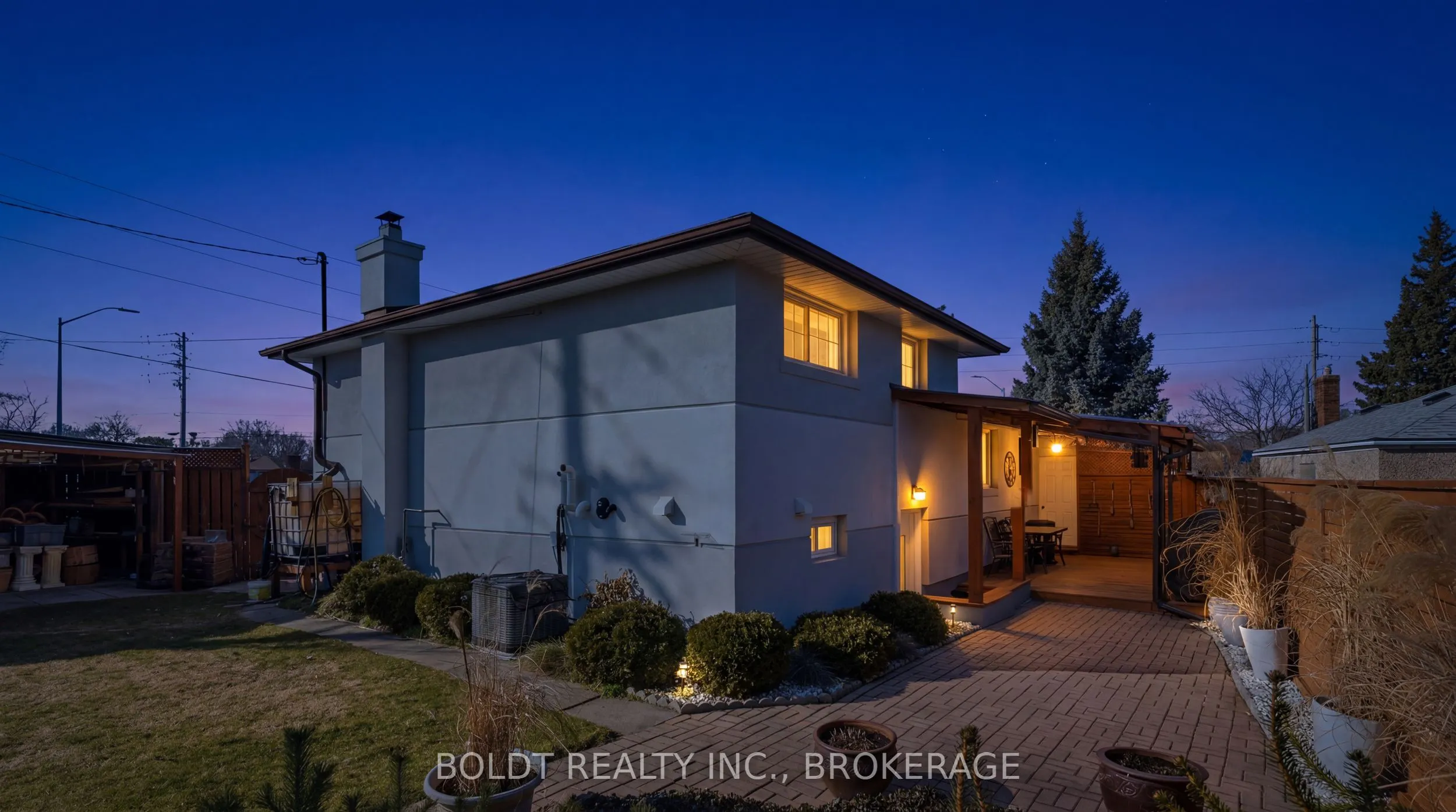 628 Vine Street