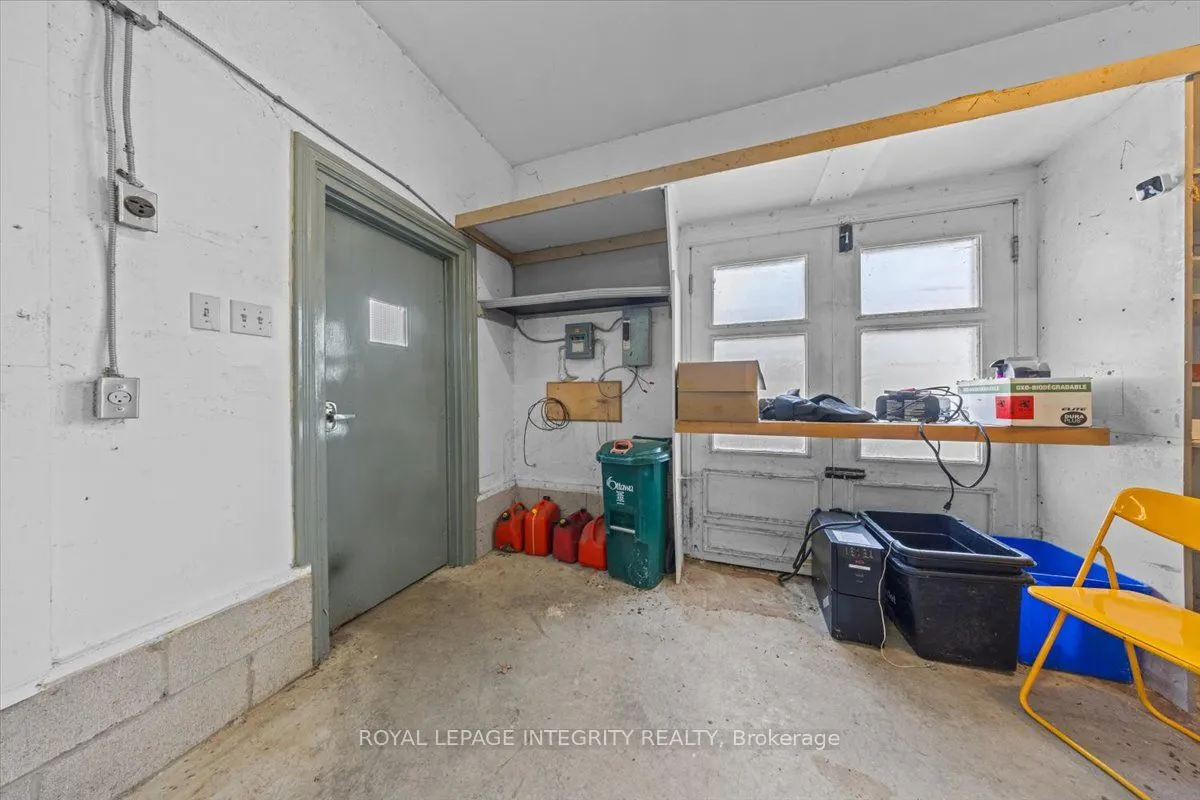 301 Zephyr Avenue