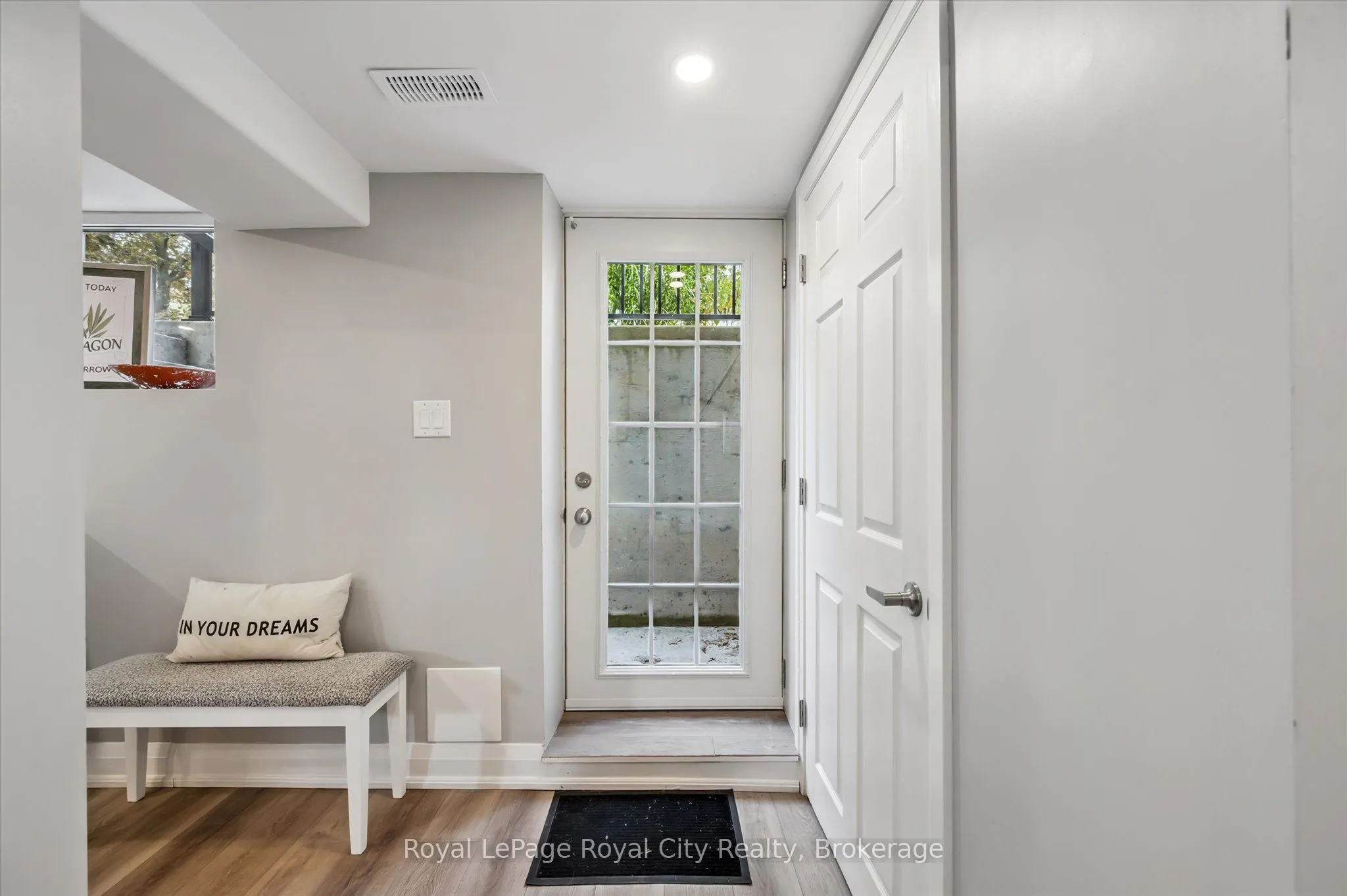 20 Highview Place