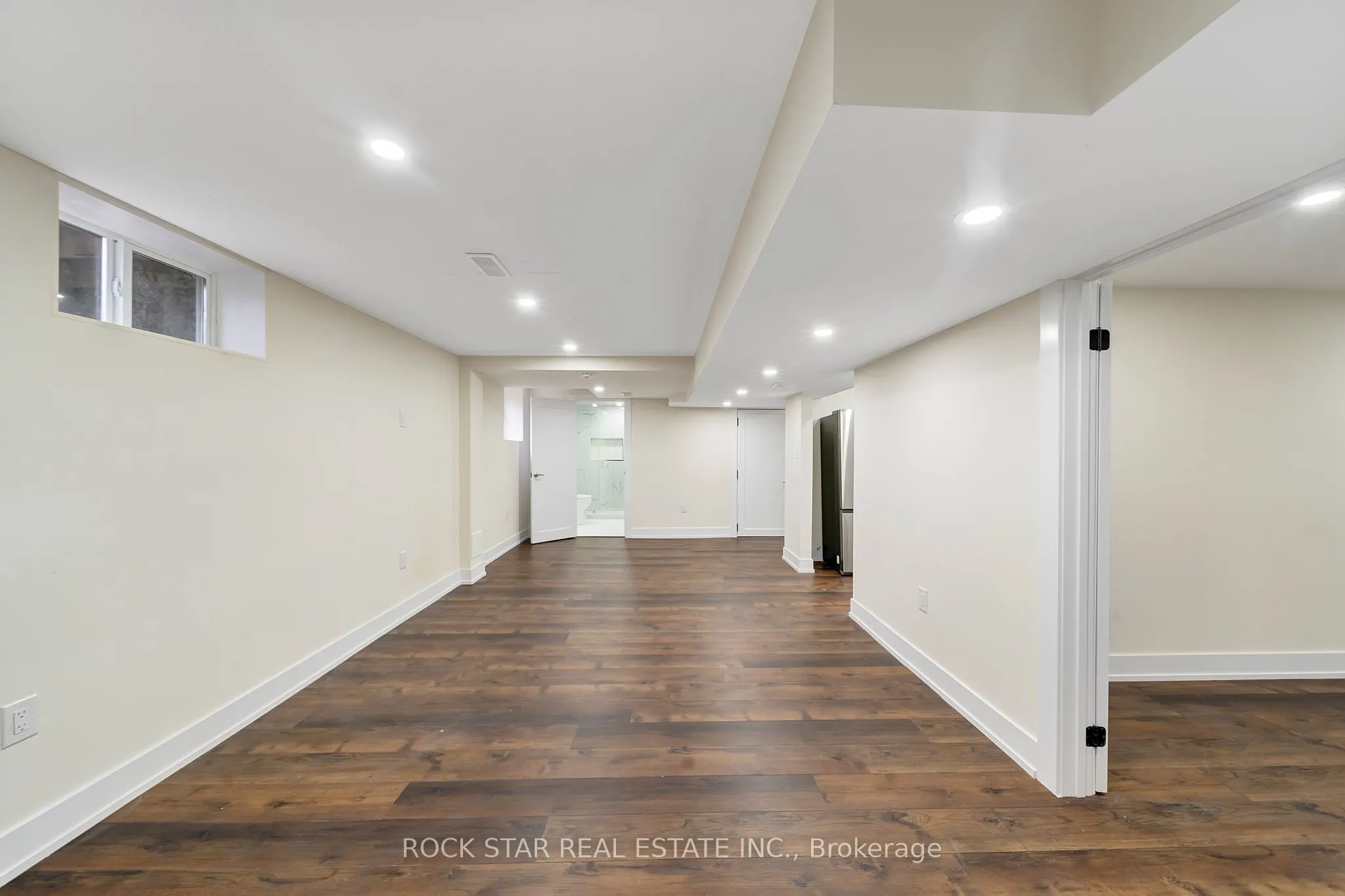 78 LEASIDE Drive #Lower